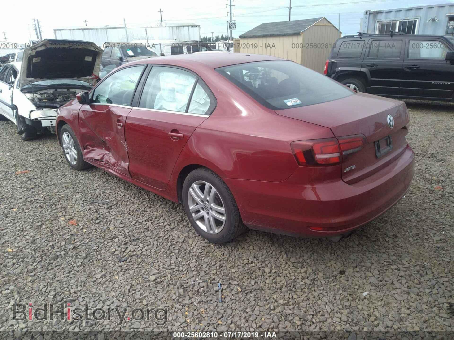 2017 VOLKSWAGEN JETTA - VIN: 3VW2B7AJ2HM256505 - Фото 3