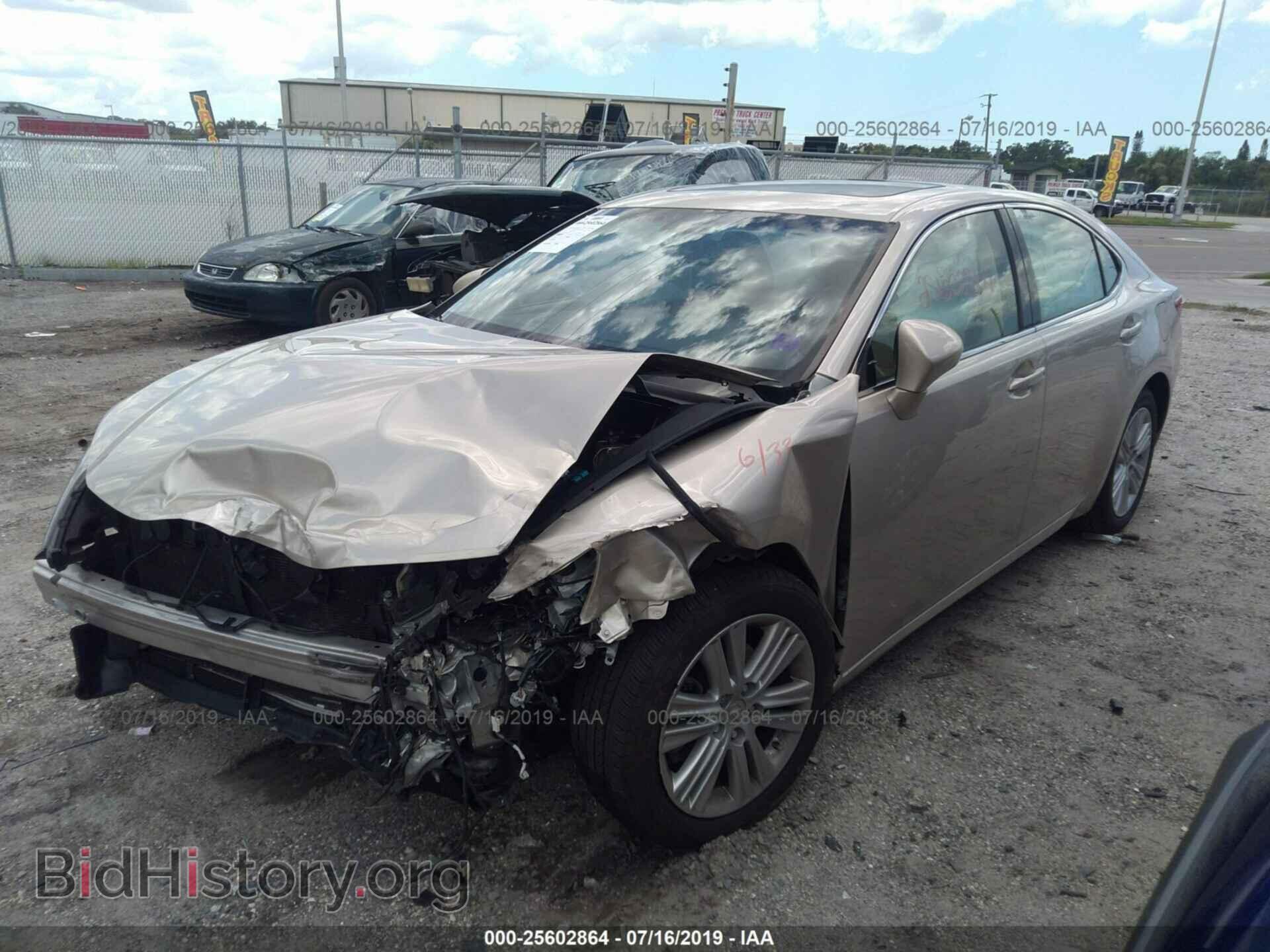 2015 LEXUS ES - VIN: JTHBK1GG2F2204175 - Фото 2