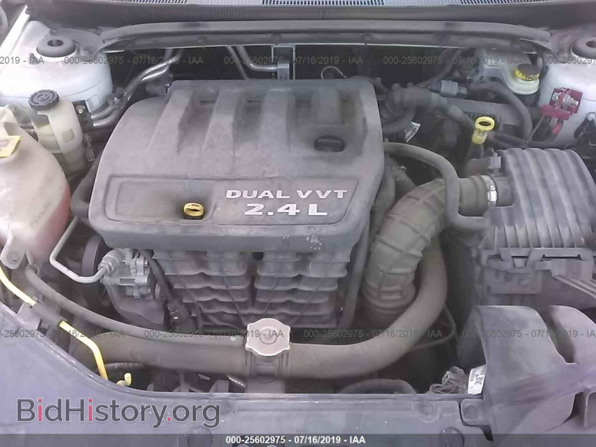 2012 CHRYSLER 200 - VIN: 1C3CCBAB7CN318340 - Фото 10