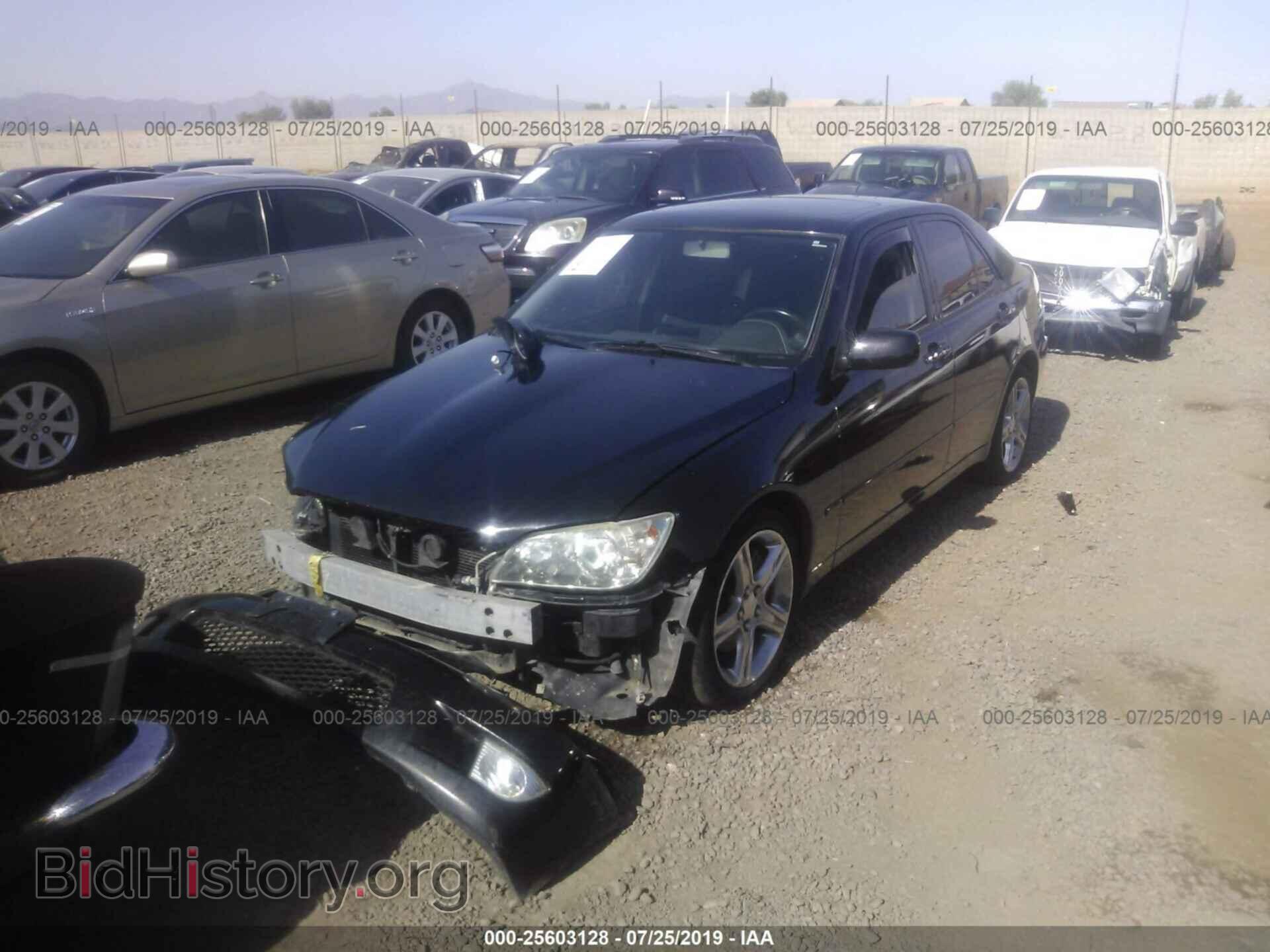 2001 LEXUS IS - VIN: JTHBD182710022084 - Photo 2