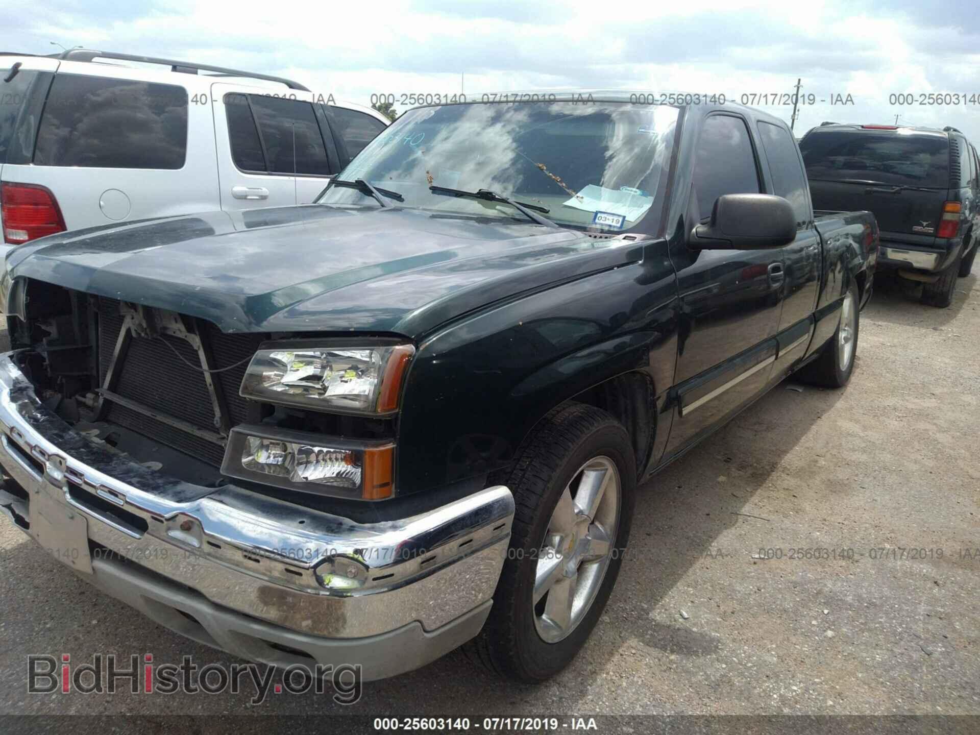 2005 CHEVROLET SILVERADO - VIN: 2GCEC19V351253679 - Фото 2