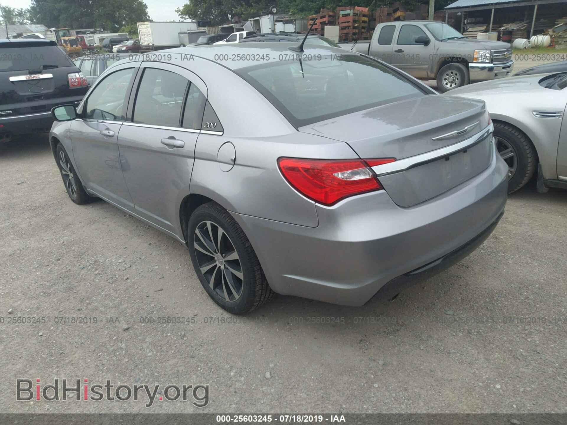 2013 CHRYSLER 200 - VIN: 1C3CCBCG3DN521042 - Photo 3