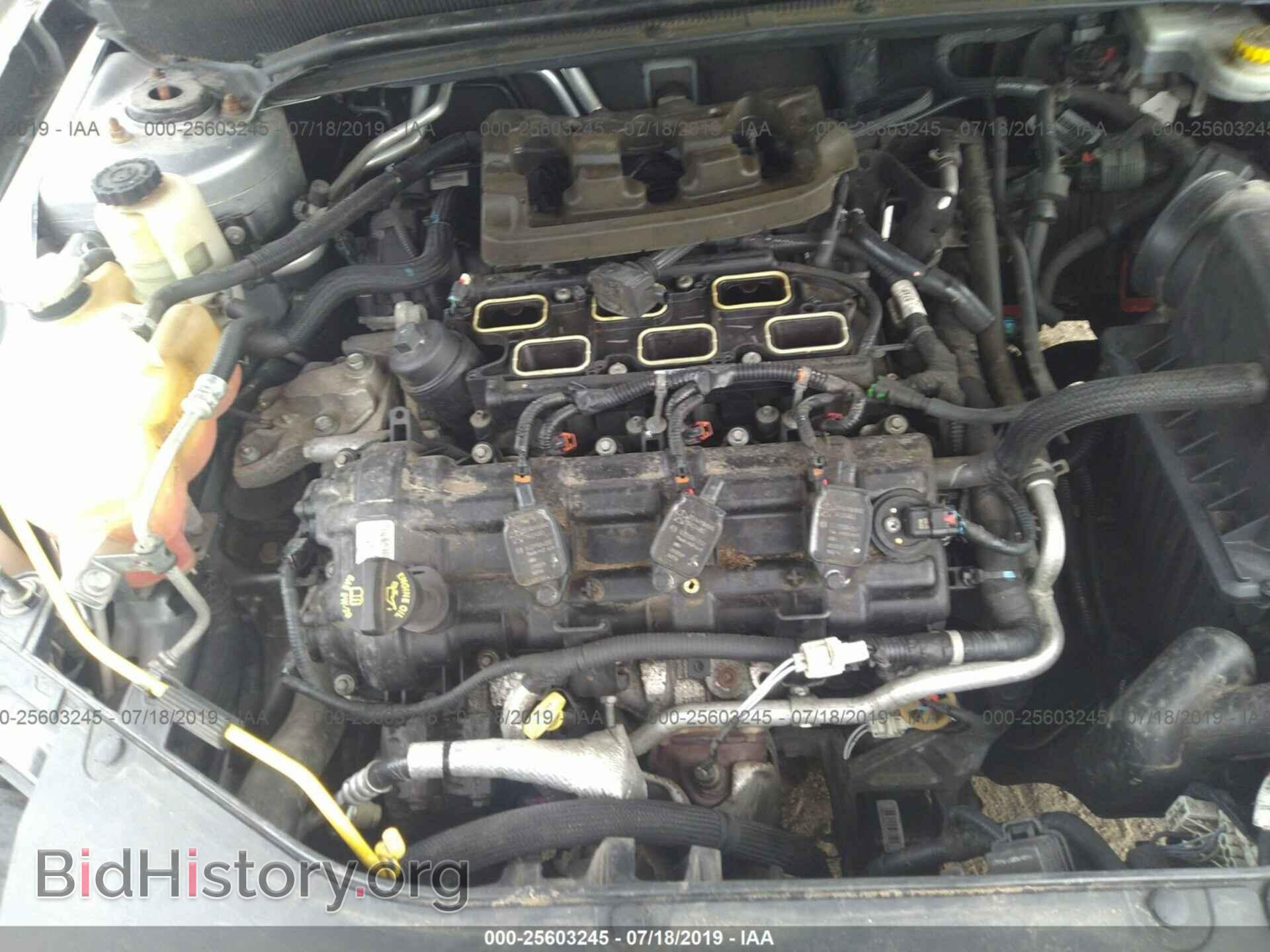 2013 CHRYSLER 200 - VIN: 1C3CCBCG3DN521042 - Photo 6