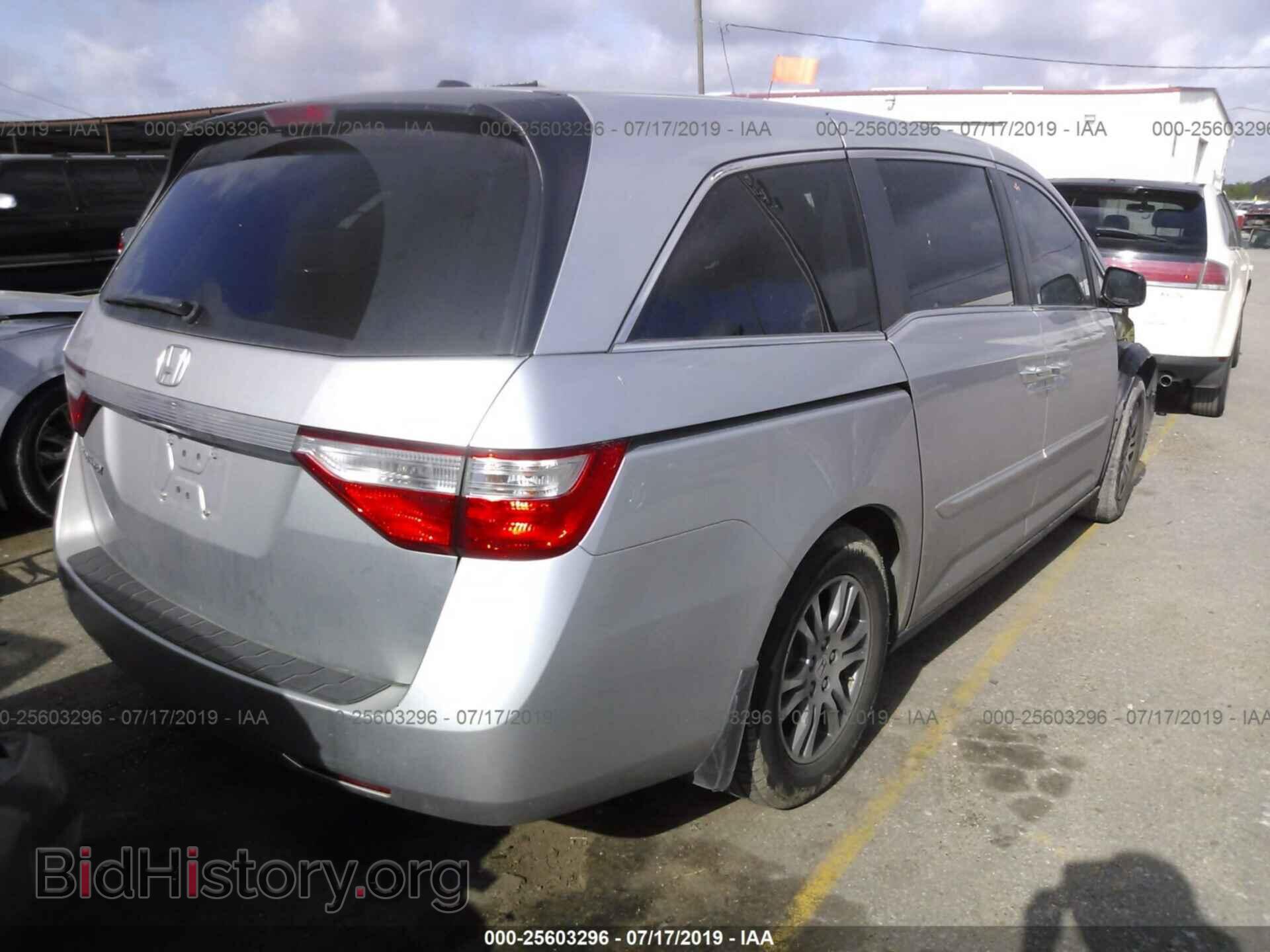 2011 HONDA ODYSSEY - VIN: 5FNRL5H64BB039764 - Фото 4