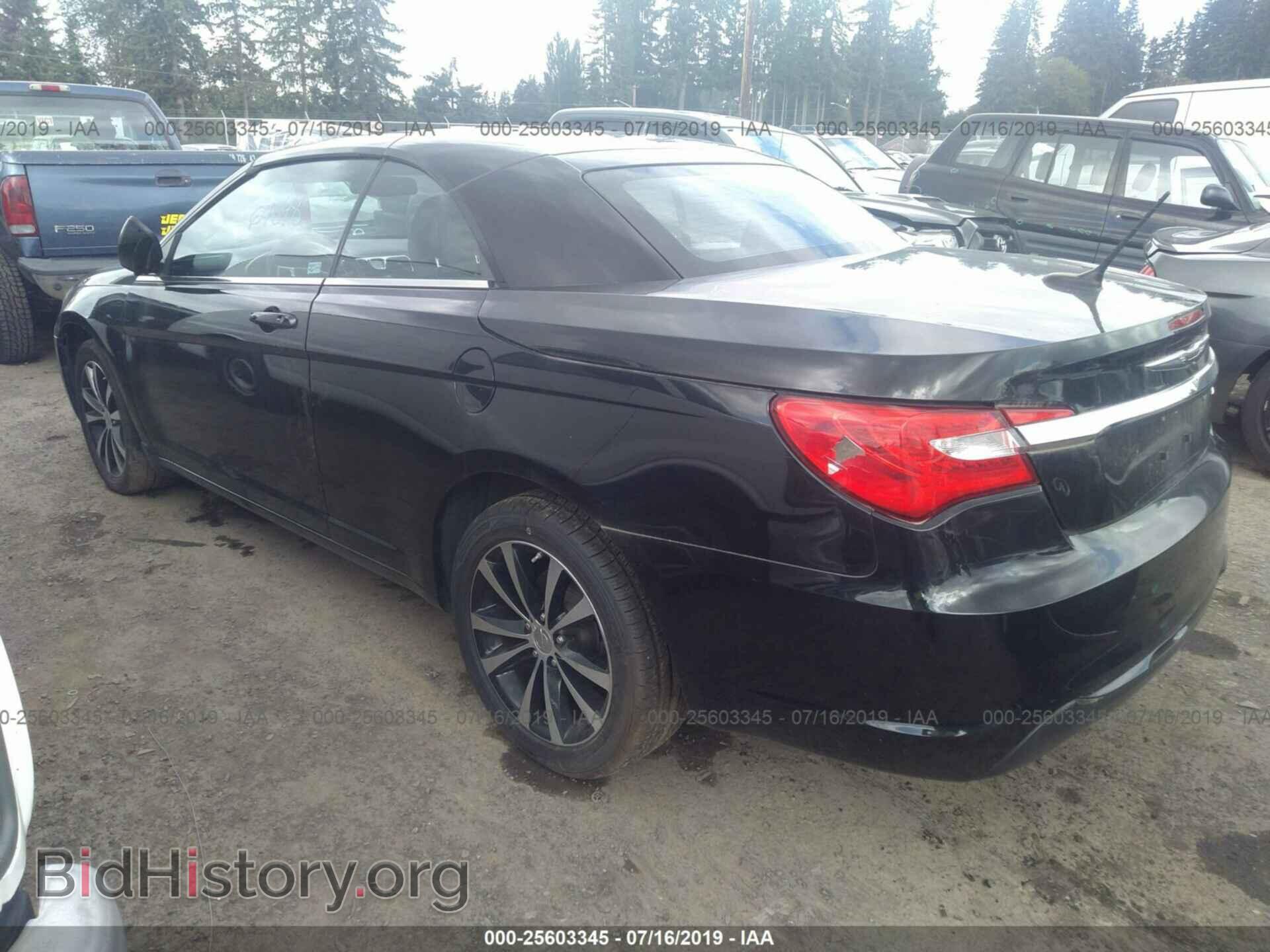 2011 CHRYSLER 200 - VIN: 1C3BC8EG0BN622872 - Photo 3