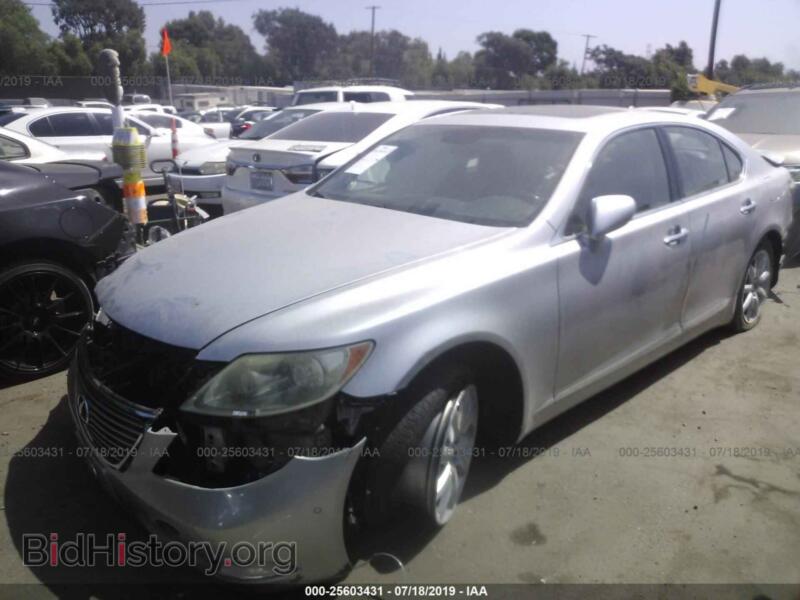 2007 Lexus LS (VIN JTHBL46F375028860) — фото 2 из 10
