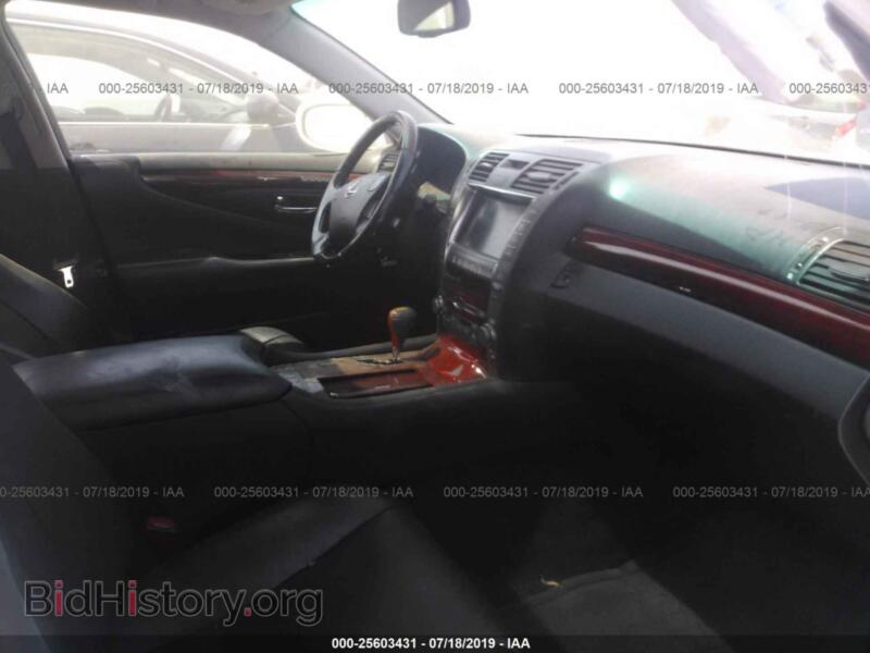 2007 Lexus LS (VIN JTHBL46F375028860) — фото 5 из 10