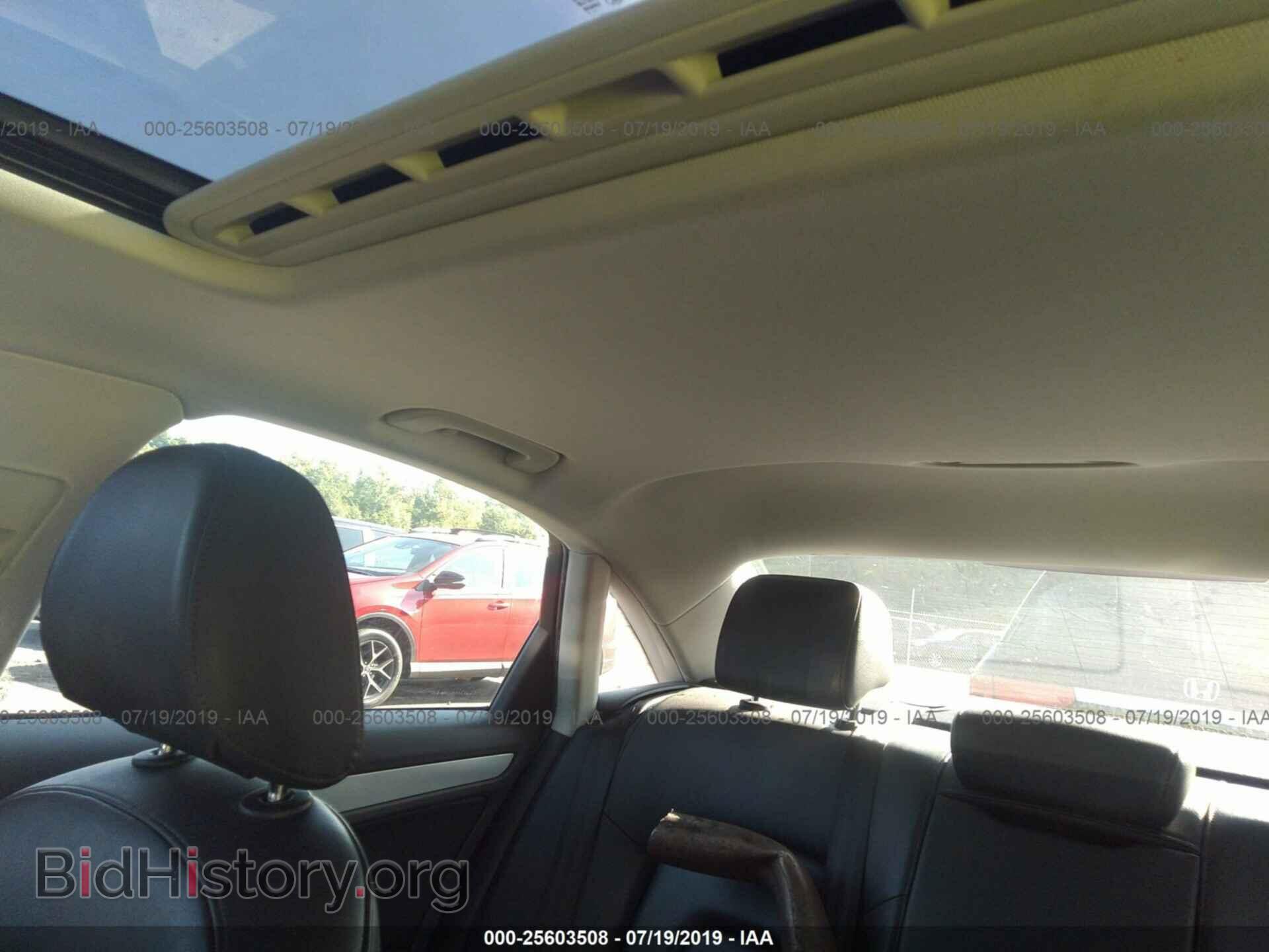 2012 AUDI A4 - VIN: WAUBFAFL3CN001825 - Фото 8