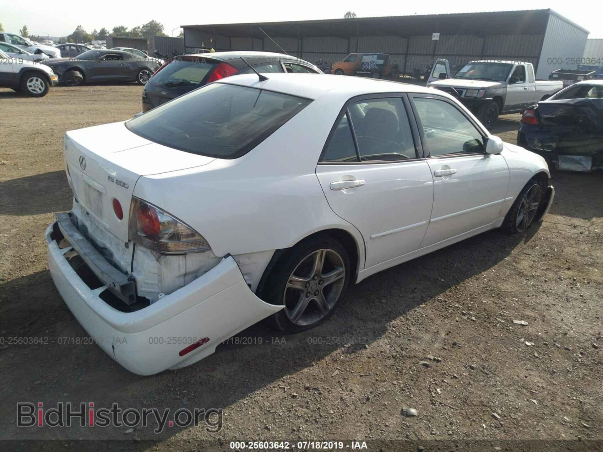 2002 LEXUS IS - VIN: JTHBD192720047759 - Фото 4