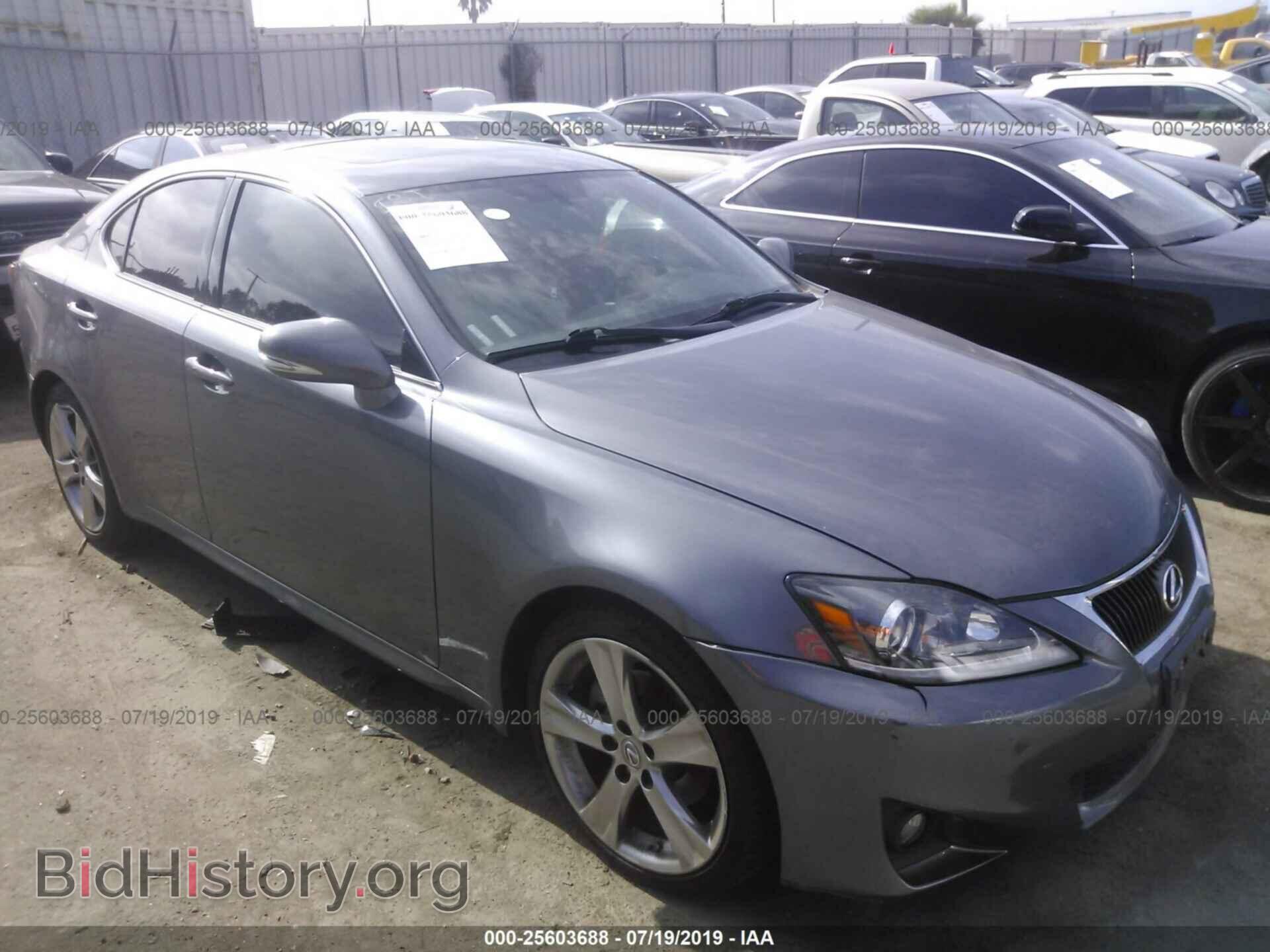 Photo JTHBF5C20C5178210 - LEXUS IS 2012