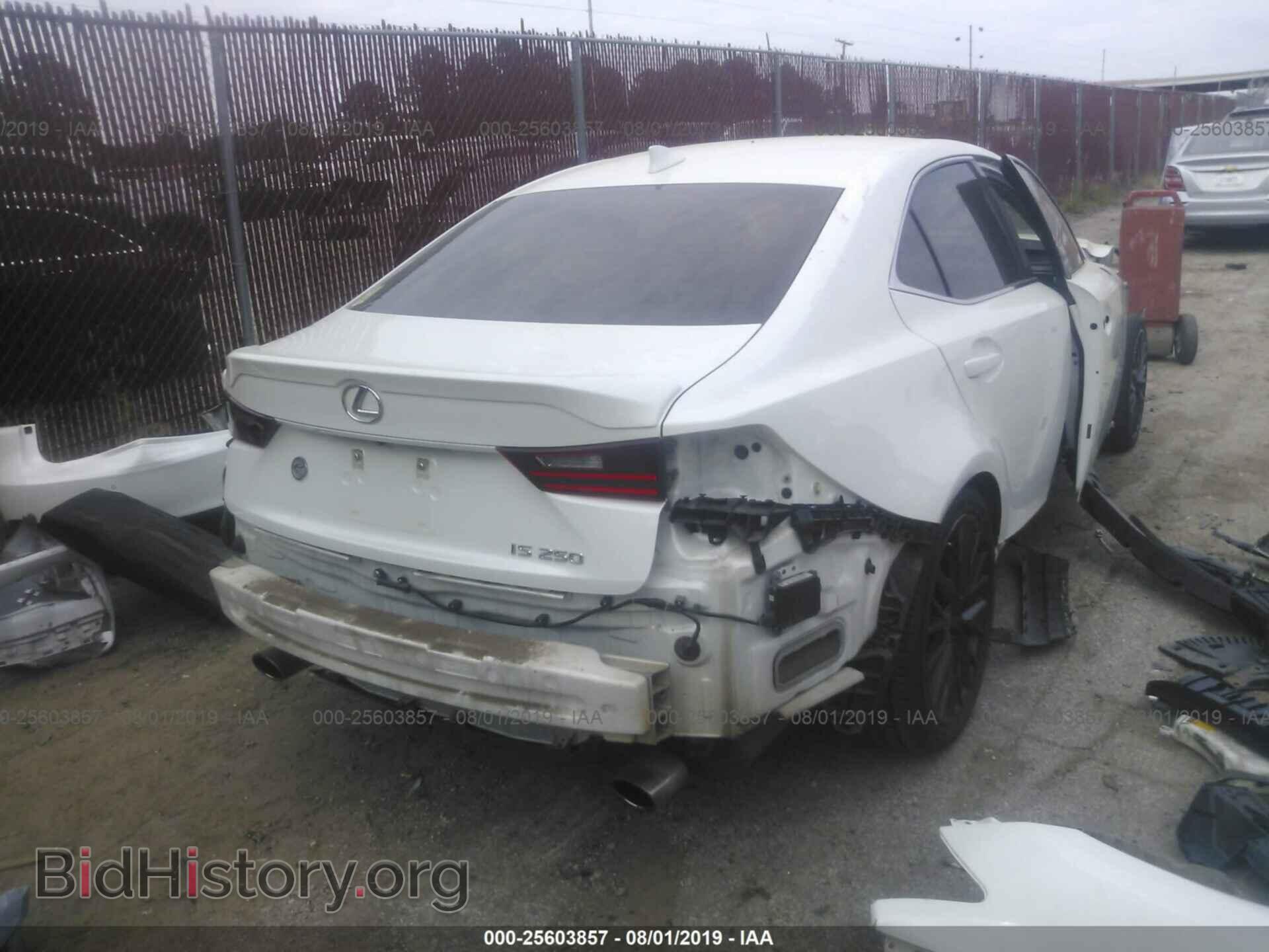 2015 LEXUS IS - VIN: JTHBF1D20F5073033 - Photo 4