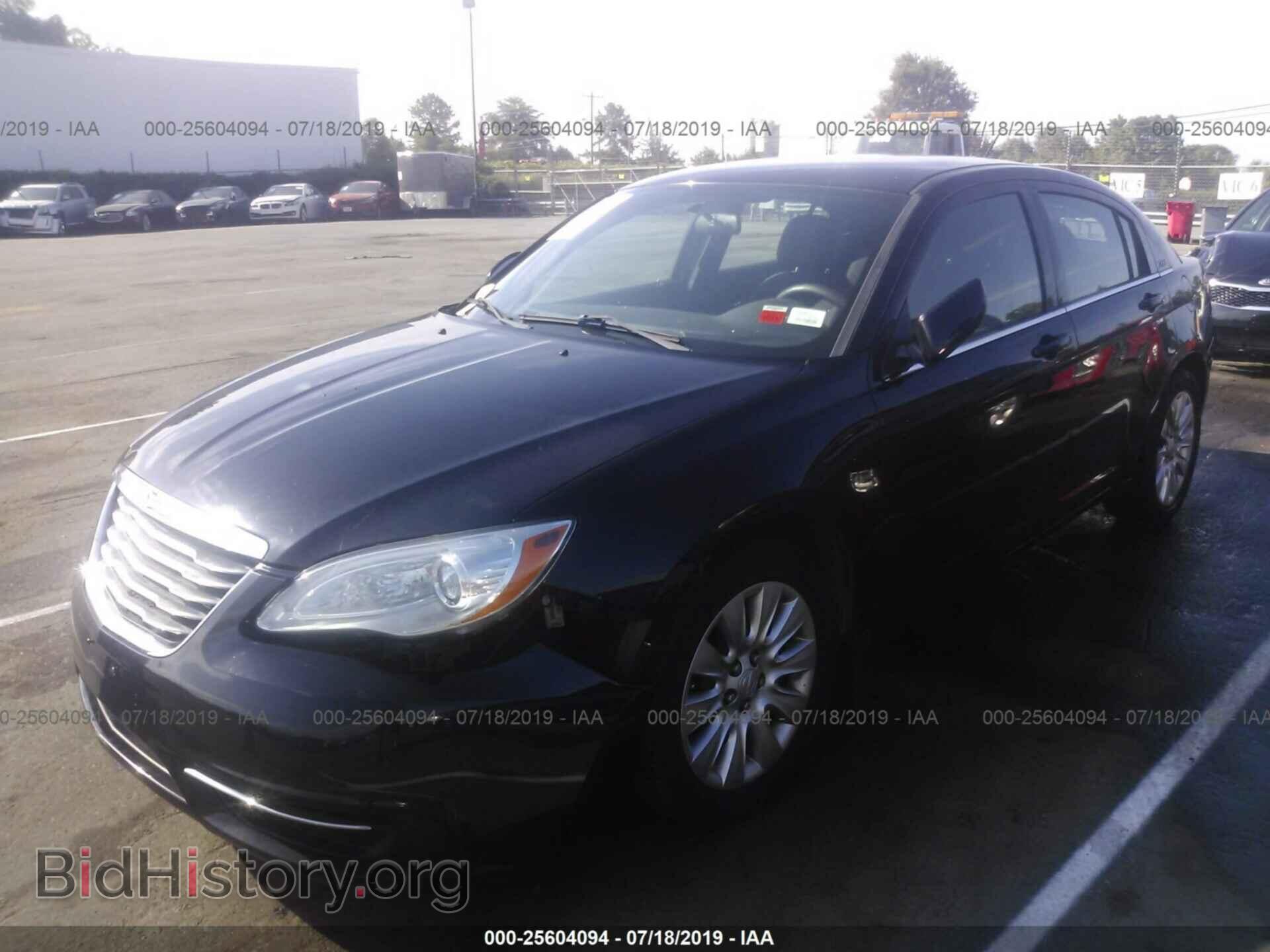 2012 CHRYSLER 200 - VIN: 1C3CCBAB9CN320980 - Photo 2