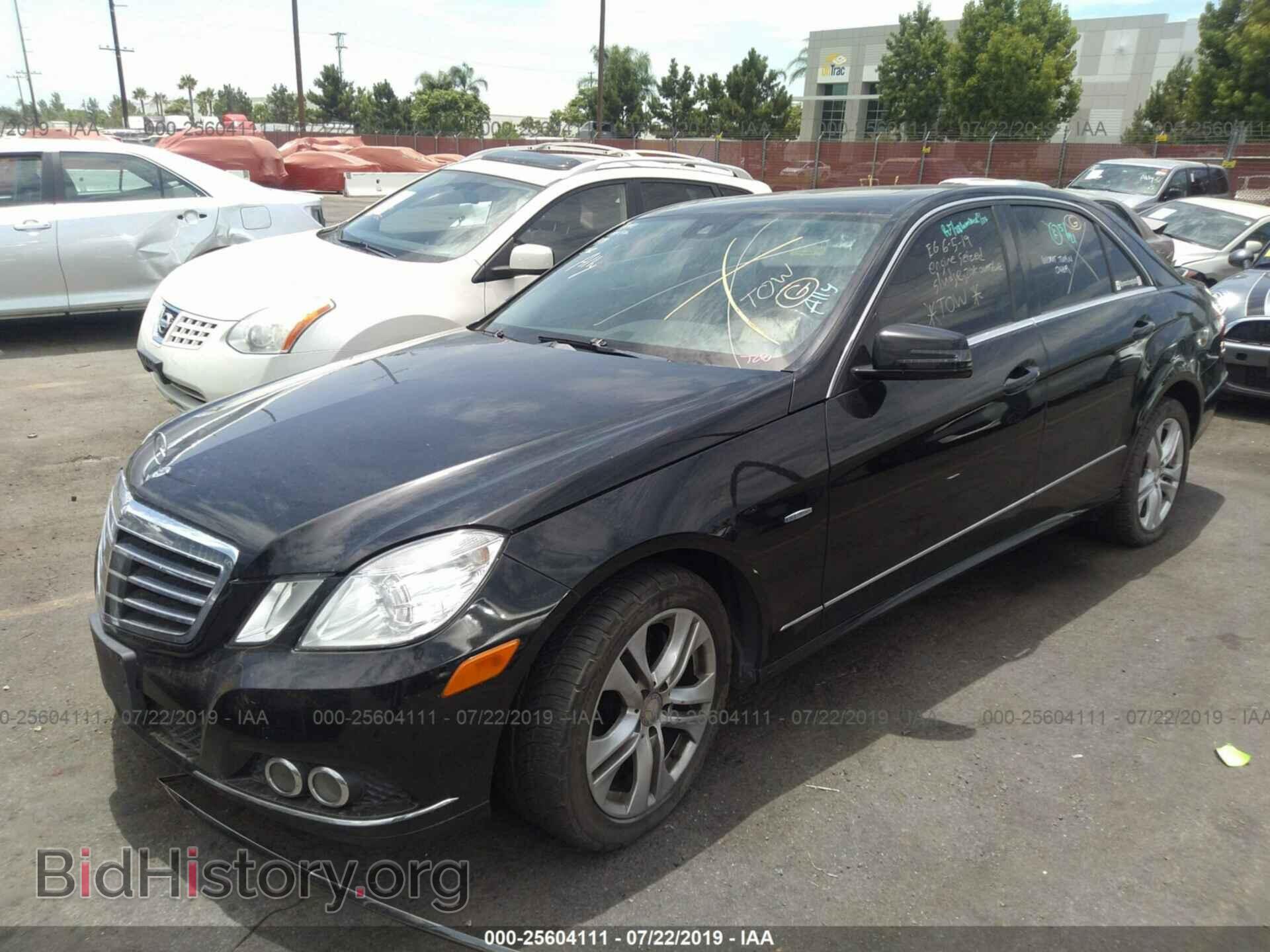 2011 MERCEDES-BENZ E - VIN: WDDHF2EB9BA465256 - Photo 2