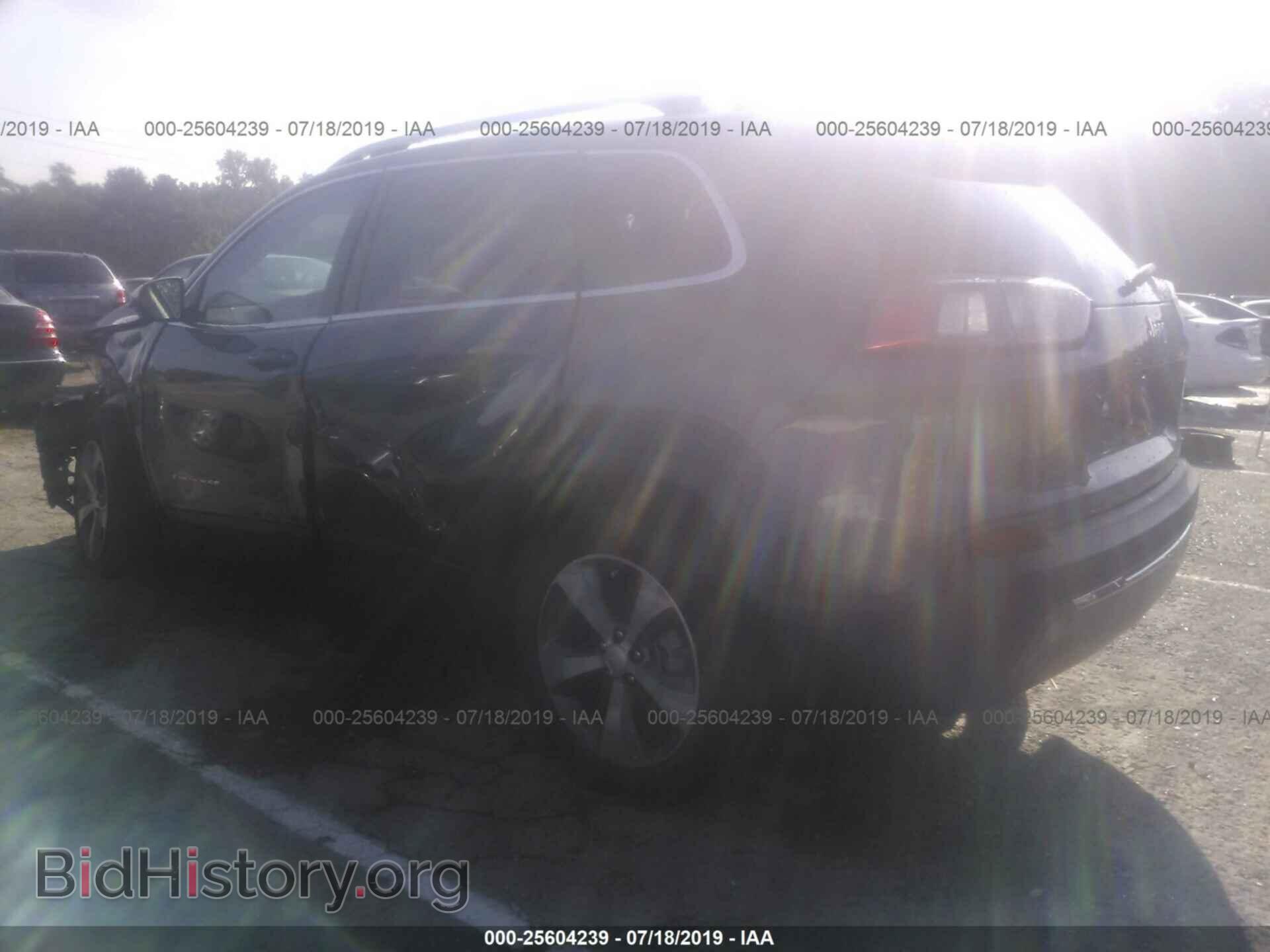 2019 JEEP CHEROKEE - VIN: 1C4PJLDB8KD443856 - Фото 3
