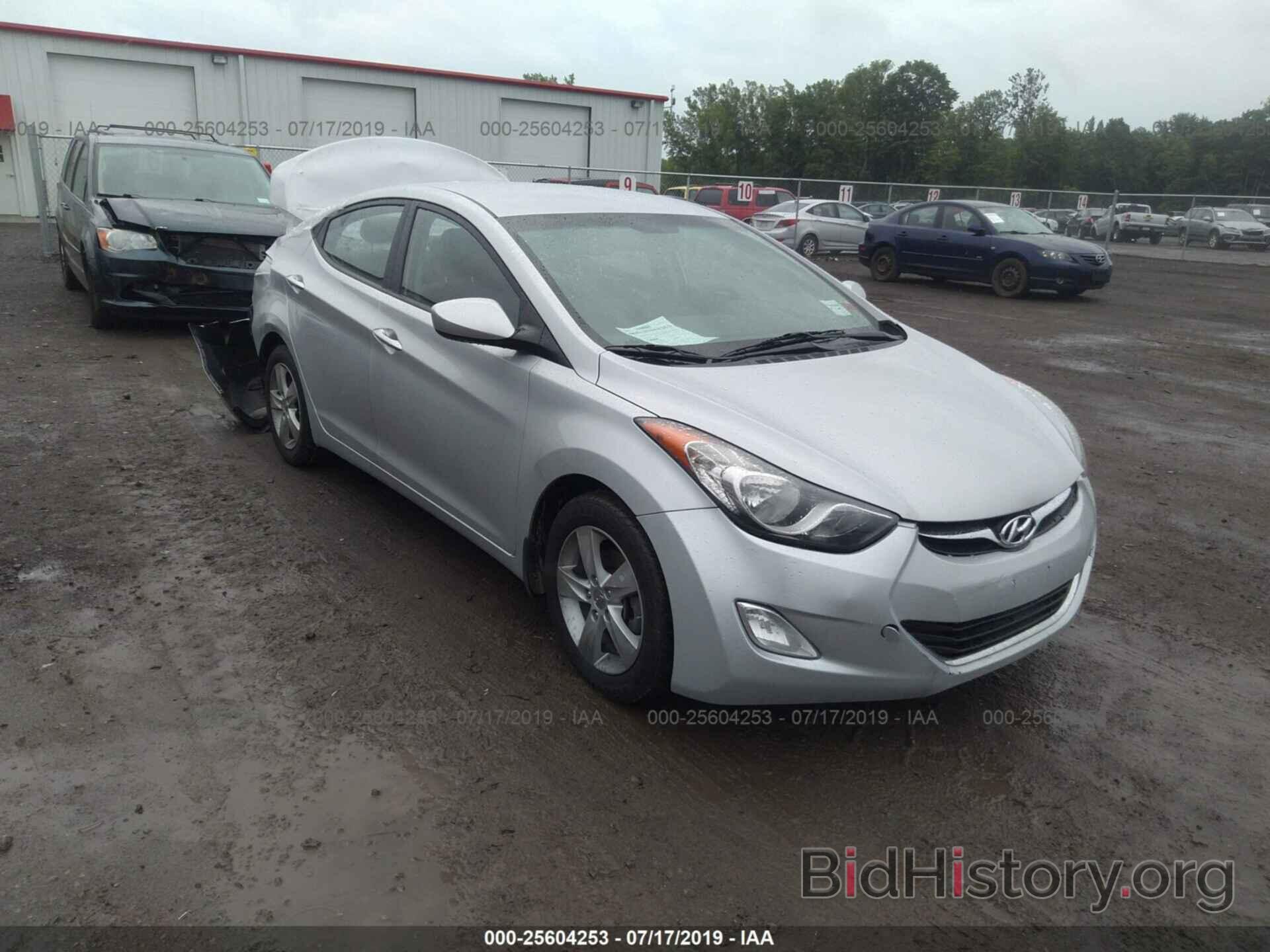 Photo KMHDH4AE4DU863972 - HYUNDAI ELANTRA 2013