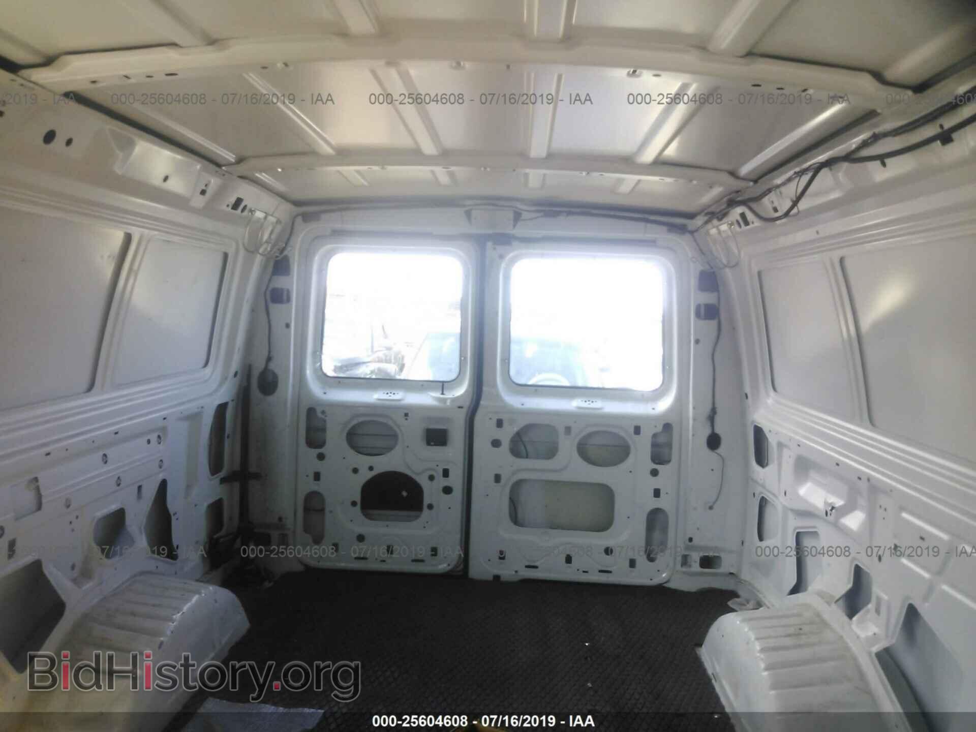 2000 FORD ECONOLINE - VIN: 1FTVE24MXYHA74832 - Photo 8