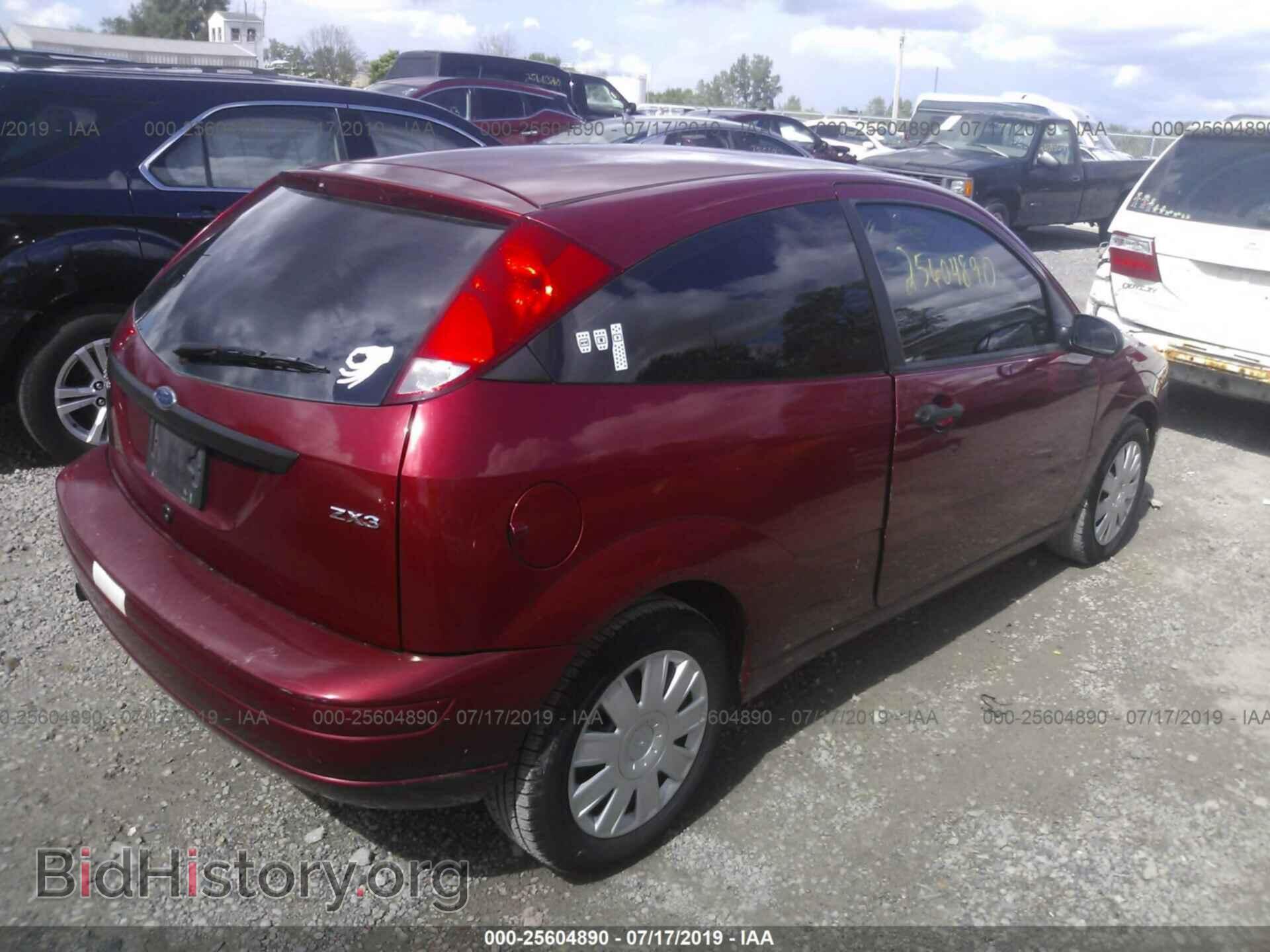 2005 FORD FOCUS - VIN: 3FAFP31N65R123302 - Фото 4
