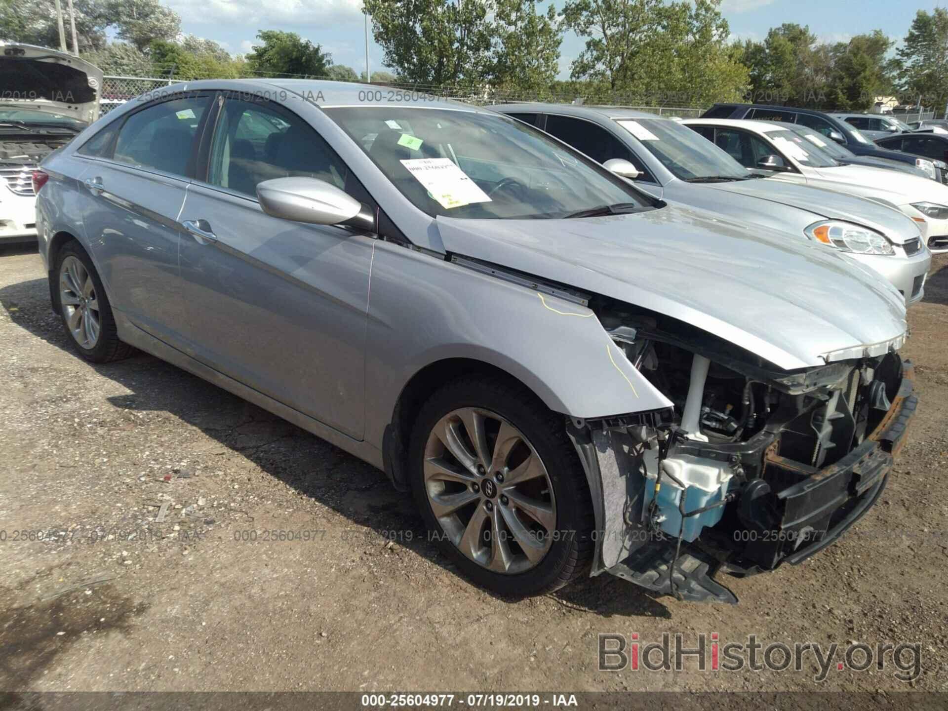 Photo 5NPEC4AC7BH285296 - HYUNDAI SONATA 2011