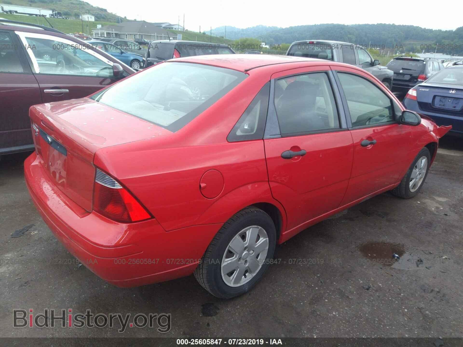 2007 FORD FOCUS - VIN: 1FAHP34N87W353296 - Фото 4