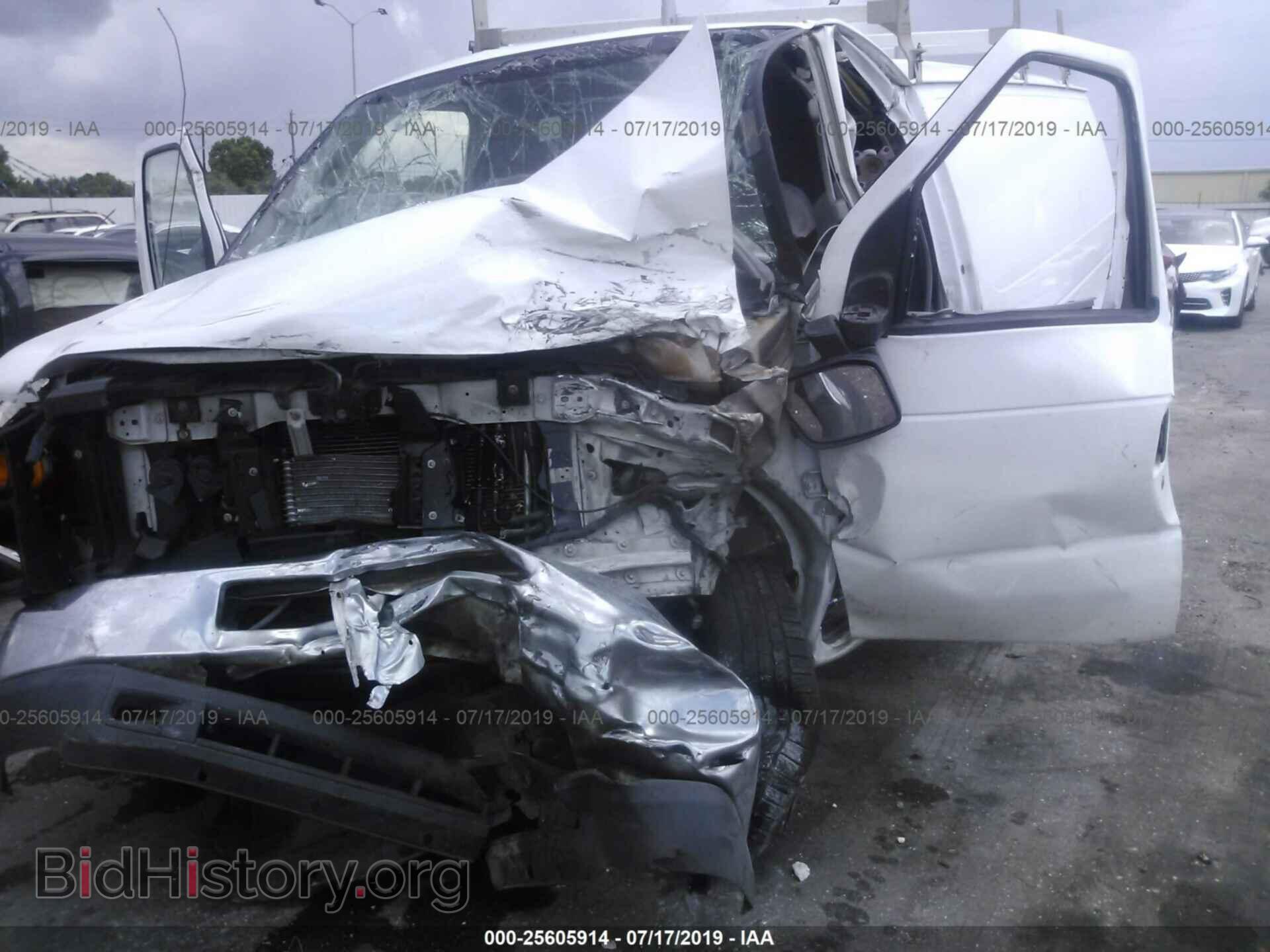 2008 FORD ECONOLINE - VIN: 1FTNE24W88DA81142 - Photo 2