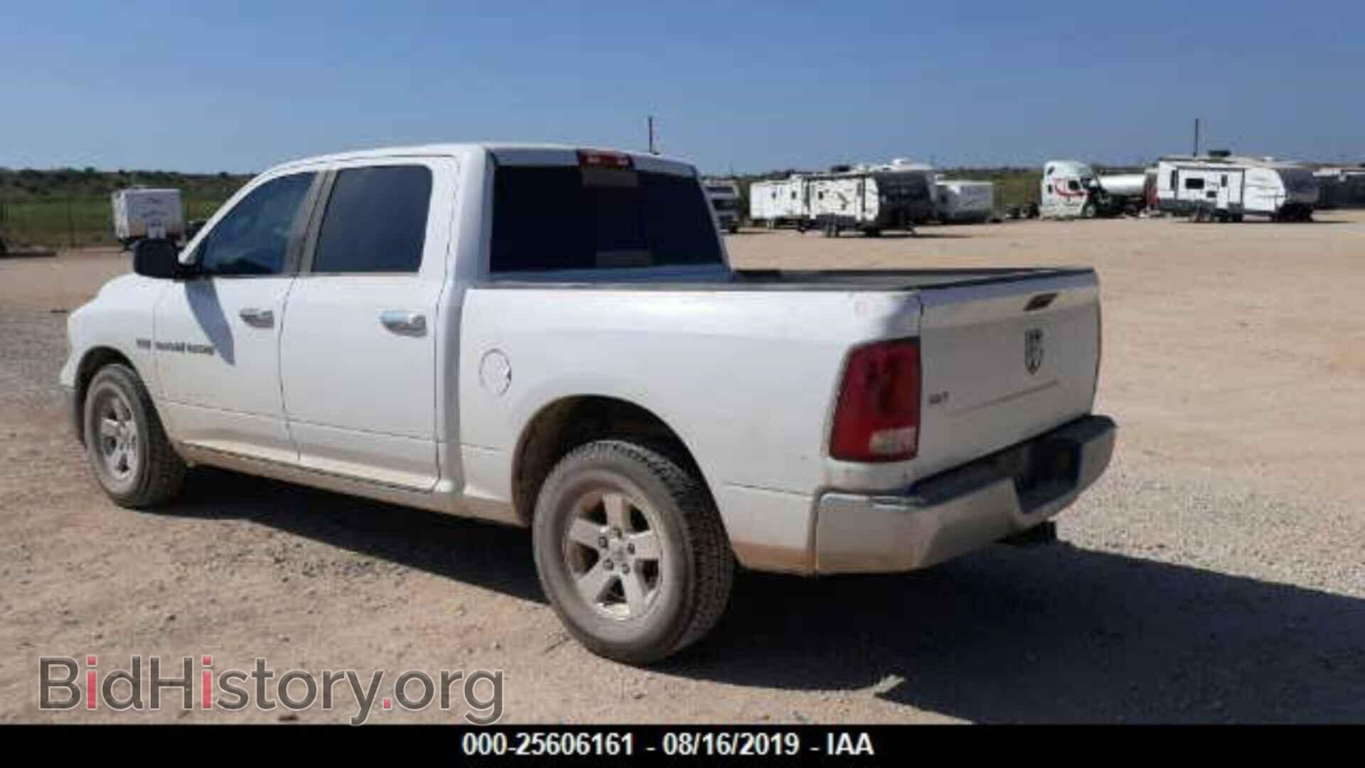 2011 DODGE RAM 1500 - VIN: 1D7RB1CT4BS583733 - Photo 2
