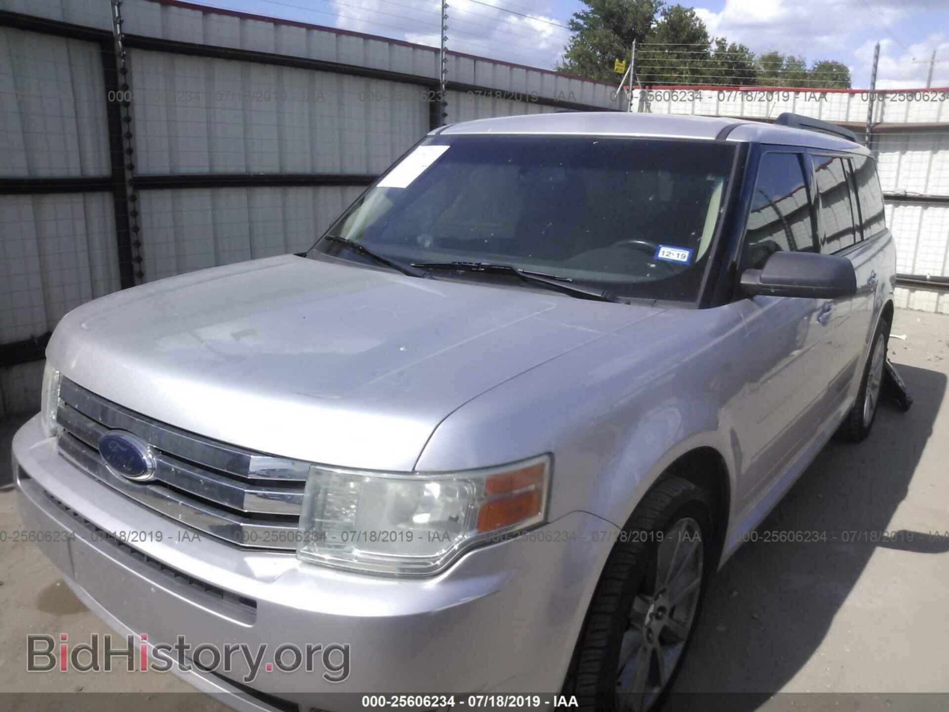 2011 FORD FLEX - VIN: 2FMGK5BC5BBD00773 - Photo 2
