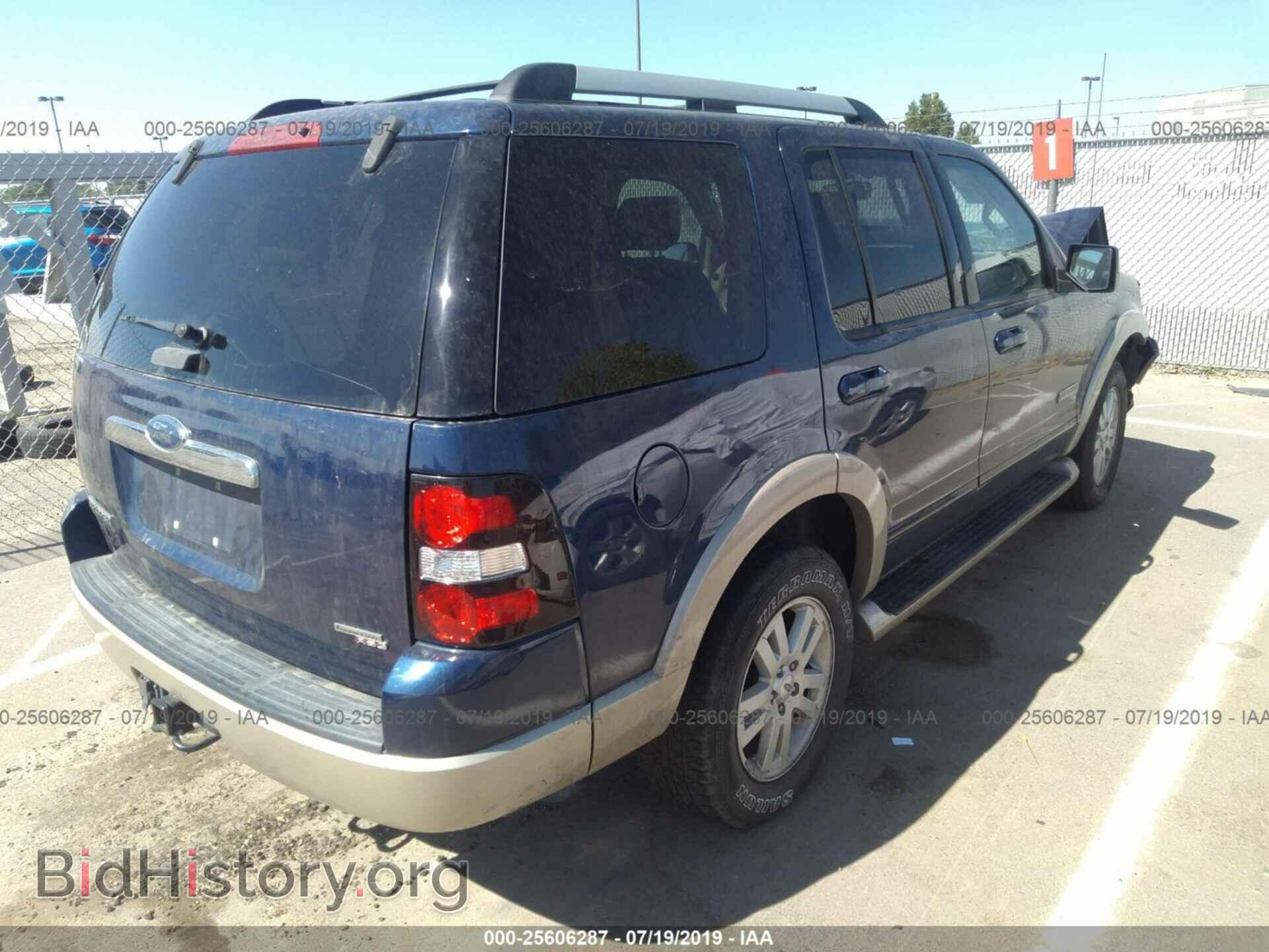 2006 FORD EXPLORER - VIN: 1FMEU74E96UB04802 - Фото 4