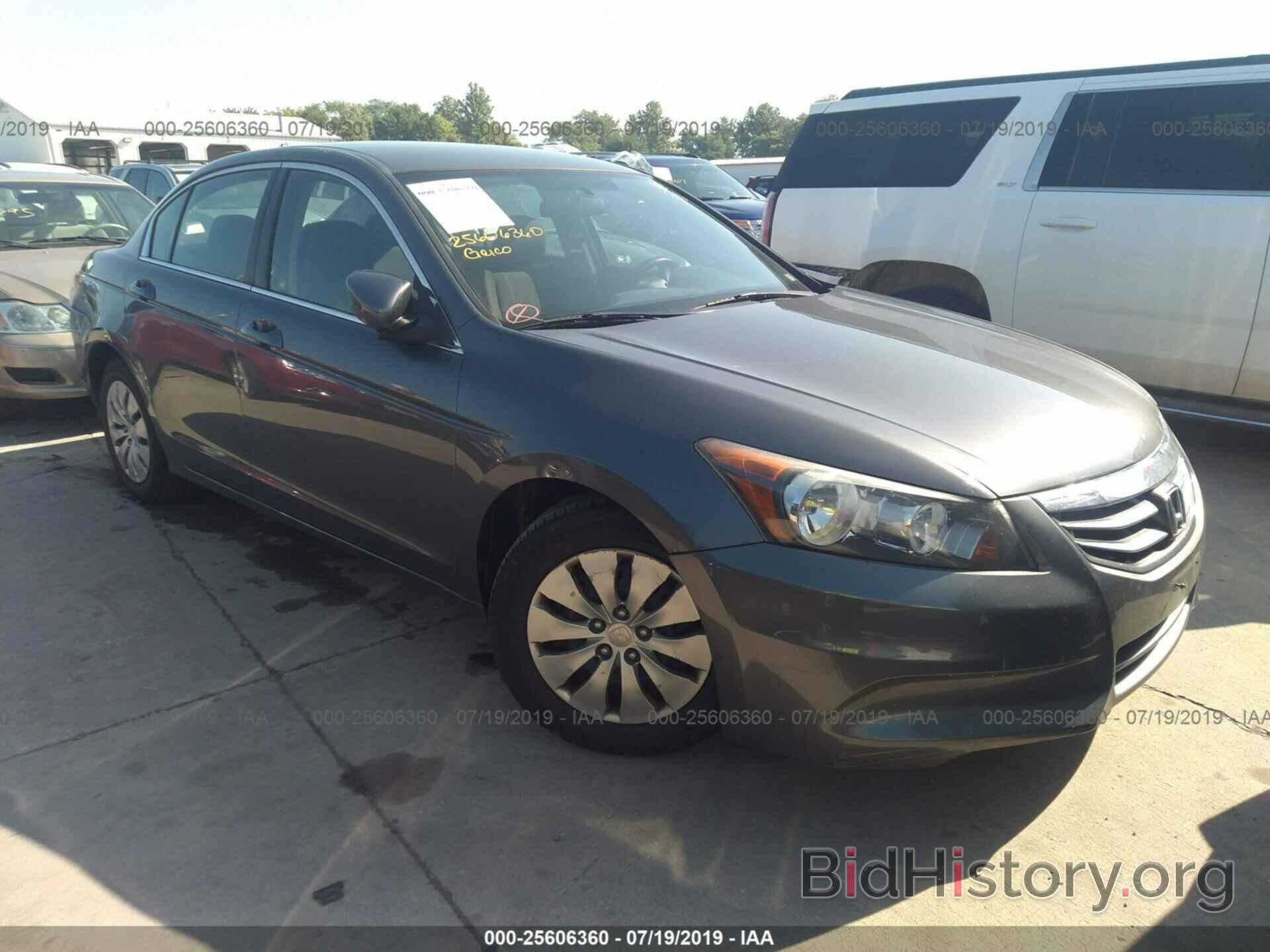 Photo 1HGCP2F39CA234854 - HONDA ACCORD 2012