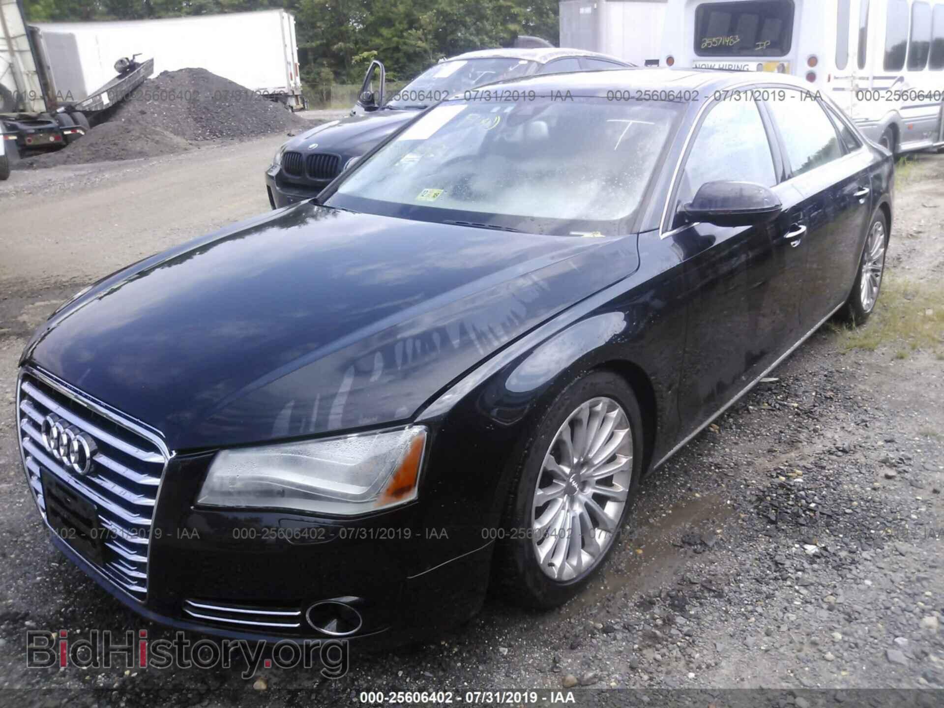 2014 AUDI A8 - VIN: WAUR2AFD4EN013083 - Фото 2