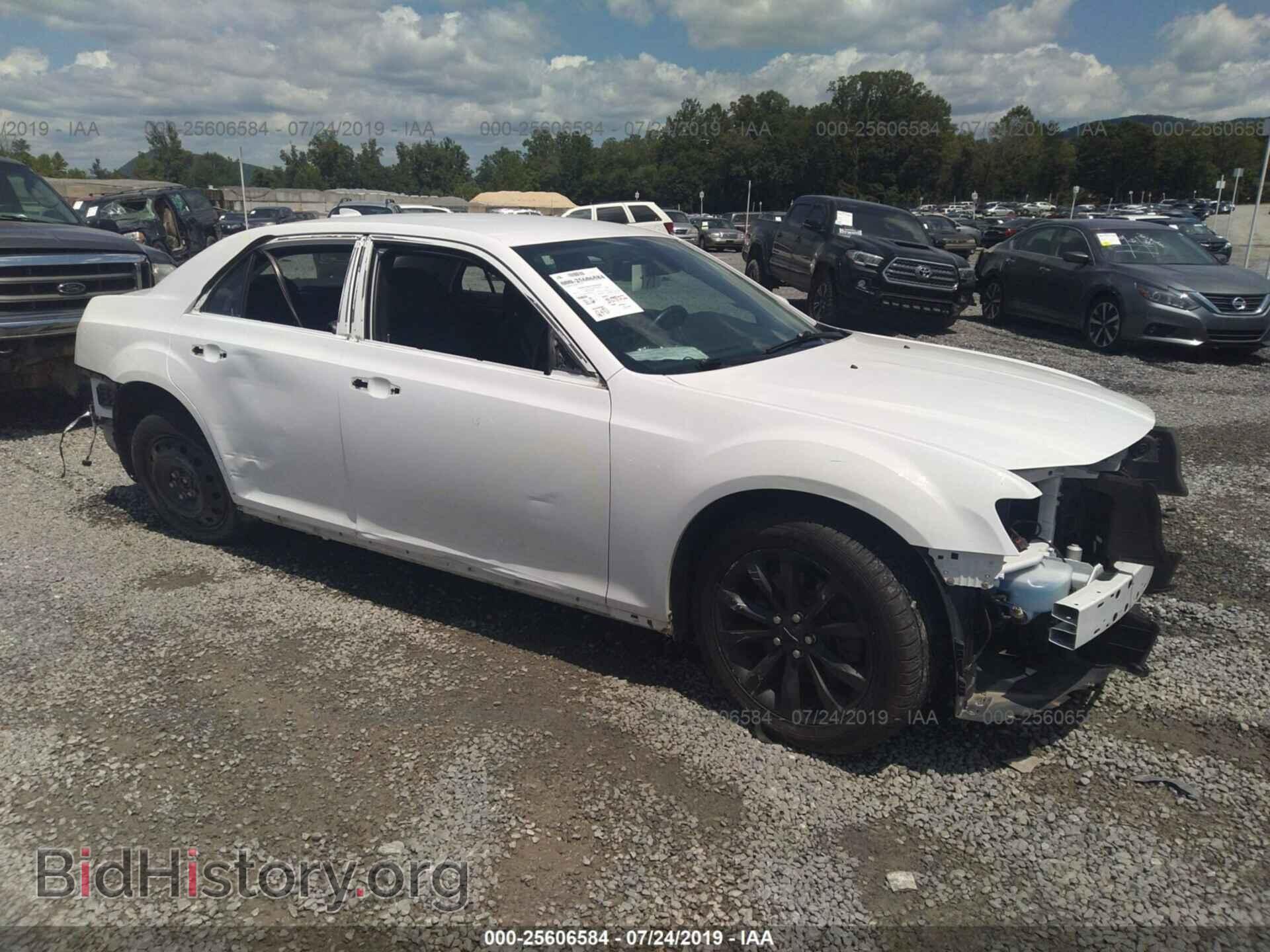 Photo 2C3CCARG7FH763846 - CHRYSLER 300 2015
