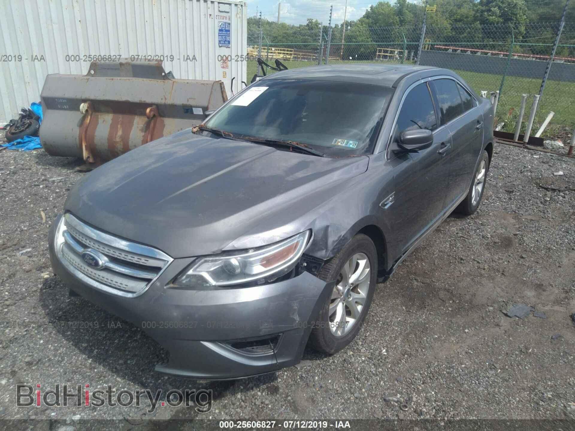 2011 FORD TAURUS - VIN: 1FAHP2EW3BG124688 - Фото 2