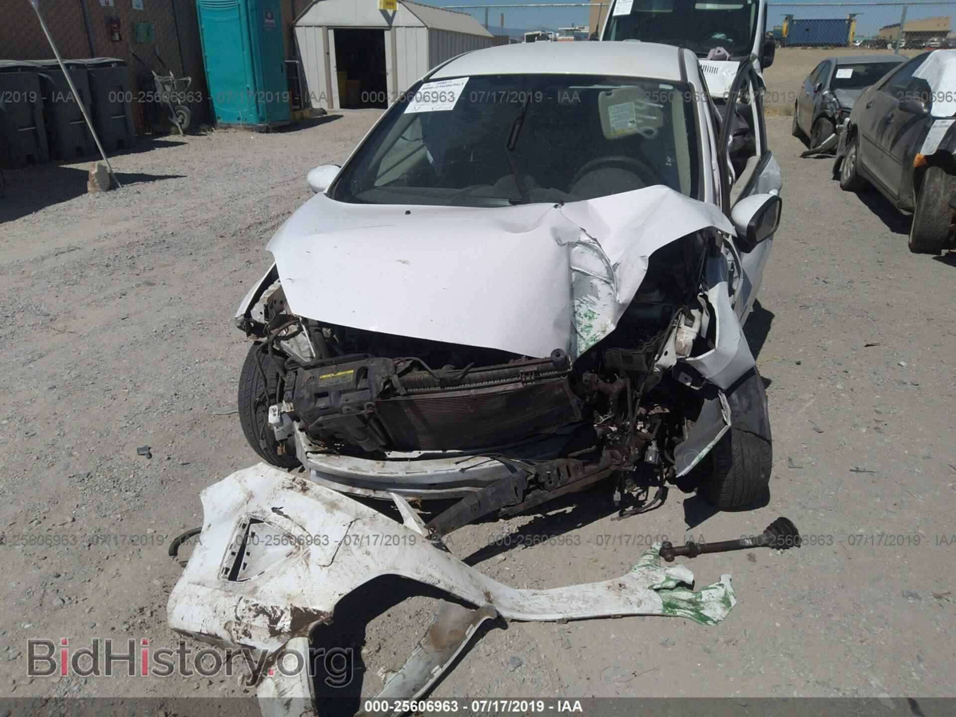 2011 FORD FIESTA - VIN: 3FADP4AJ3BM207550 - Фото 6