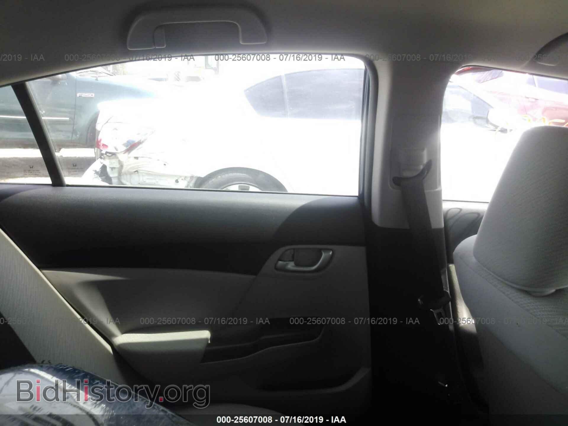 2013 HONDA CIVIC - VIN: 19XFB2F57DE243711 - Фото 8