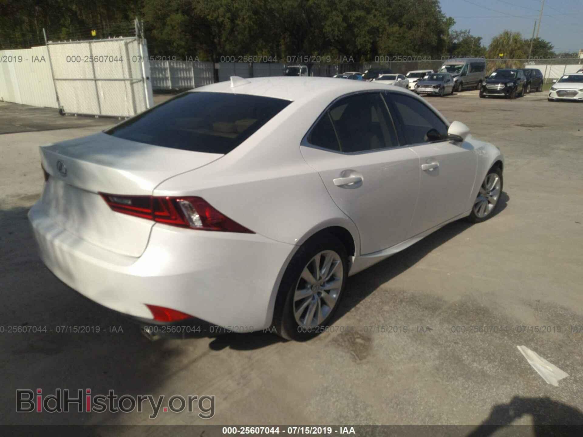 2016 LEXUS IS - VIN: JTHBA1D2XG5015902 - Фото 4