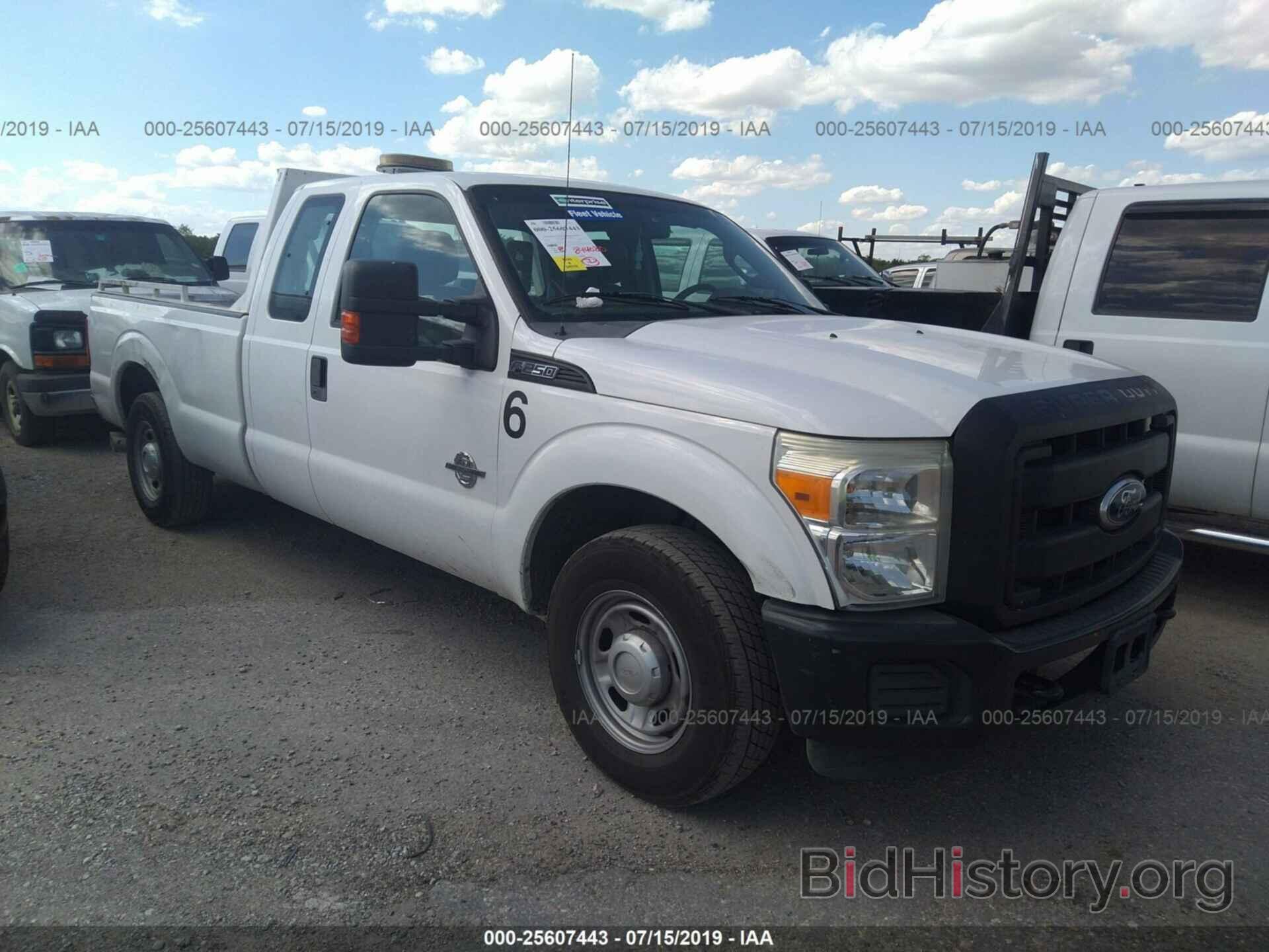Photo 1FT7X2AT8BEA48060 - FORD F250 2011