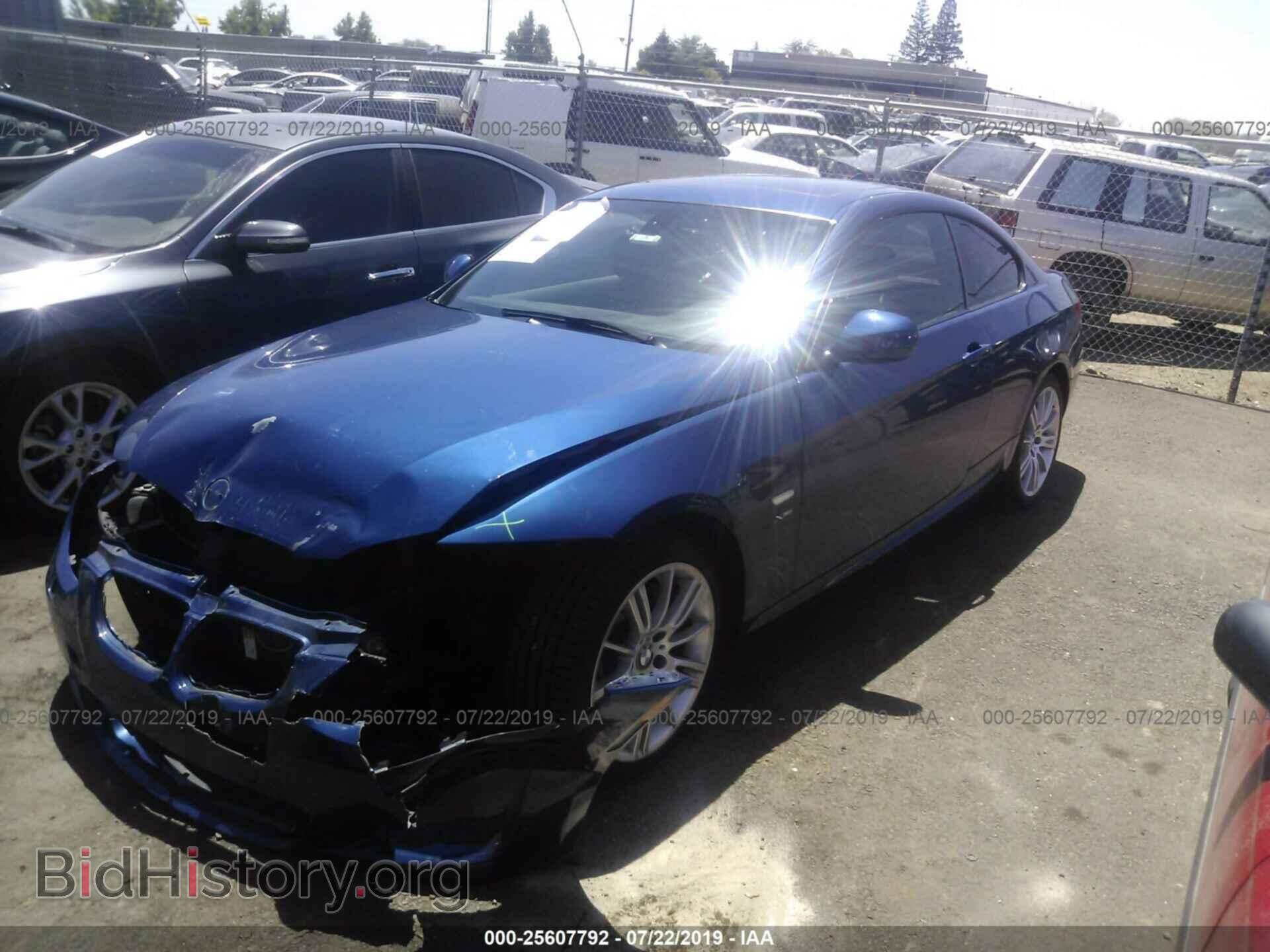 2010 BMW 335 - VIN: WBAWC7C51AE274875 - Фото 2