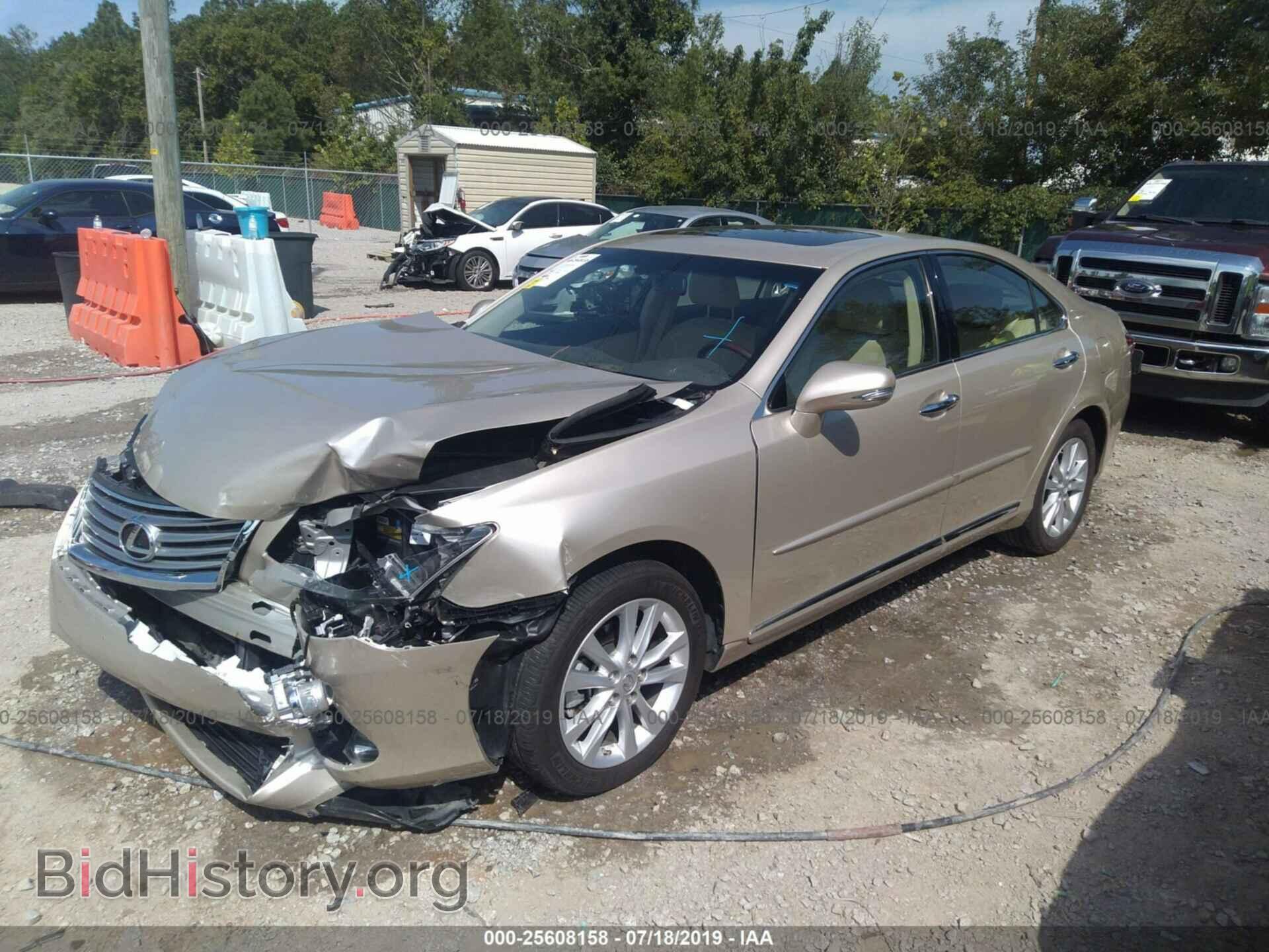 2011 LEXUS ES - VIN: JTHBK1EG6B2417918 - Фото 2