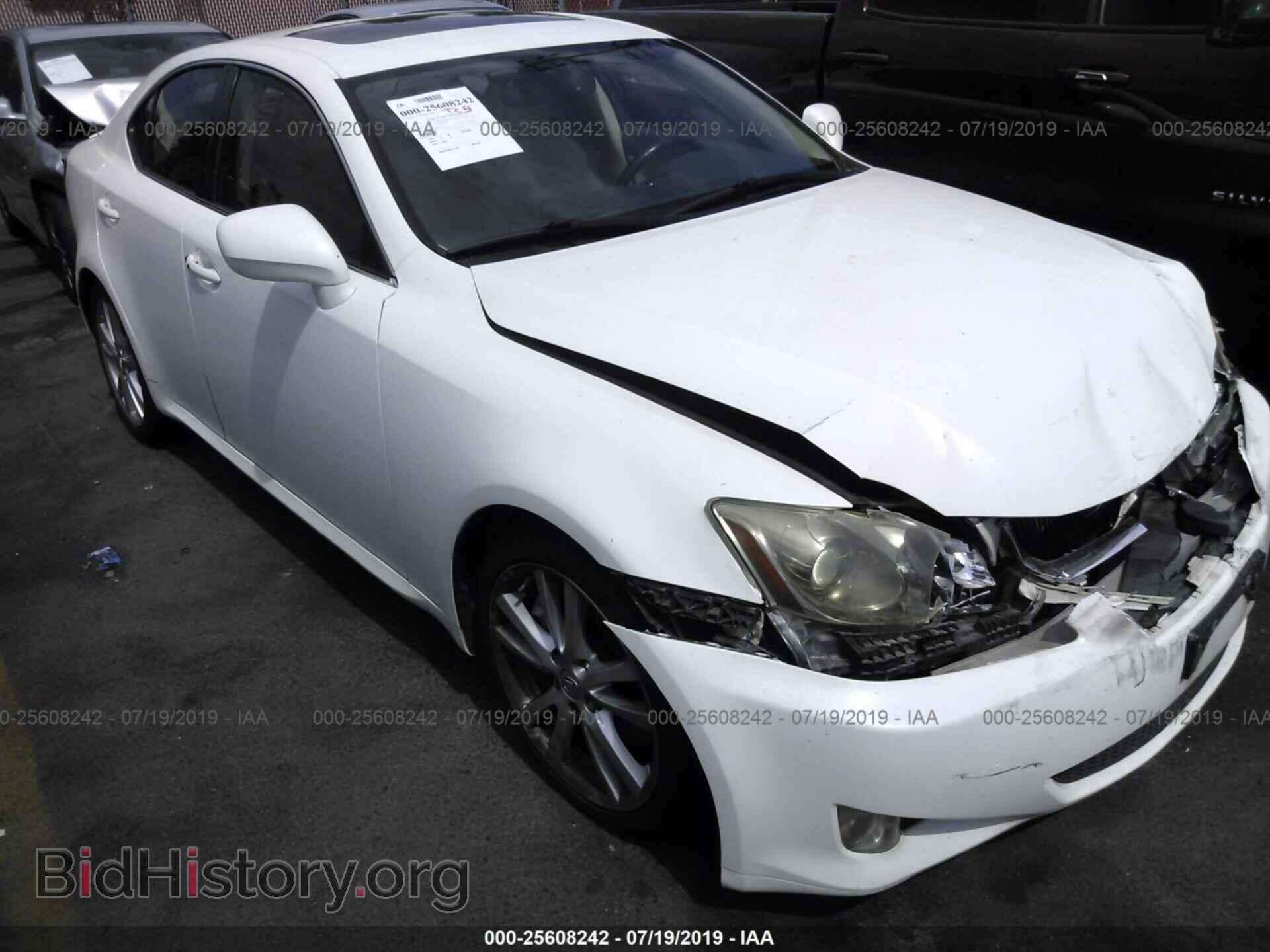 Фотография JTHBE262565010077 - LEXUS IS 2006
