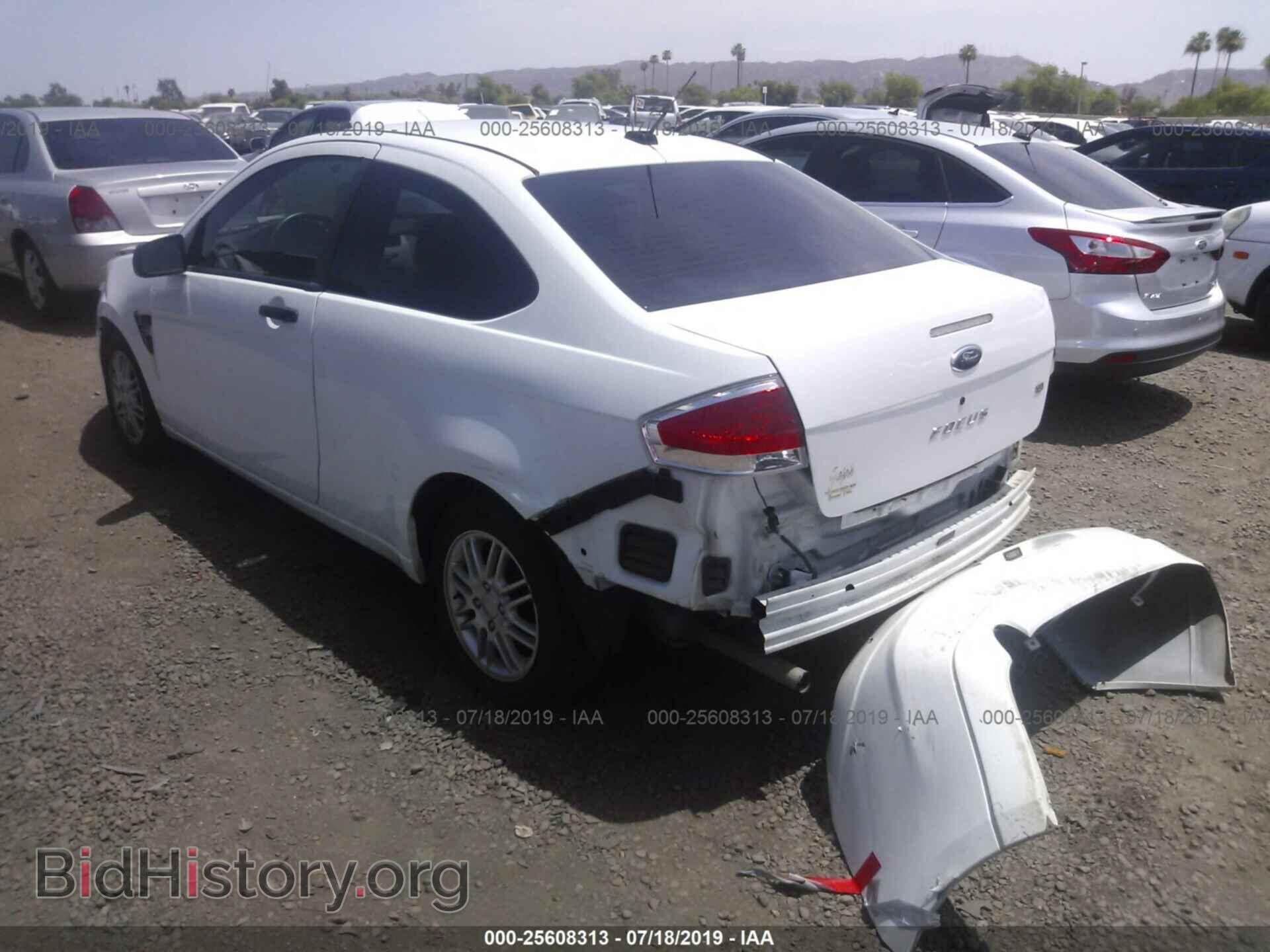 2008 FORD FOCUS - VIN: 1FAHP33N88W211064 - Фото 3