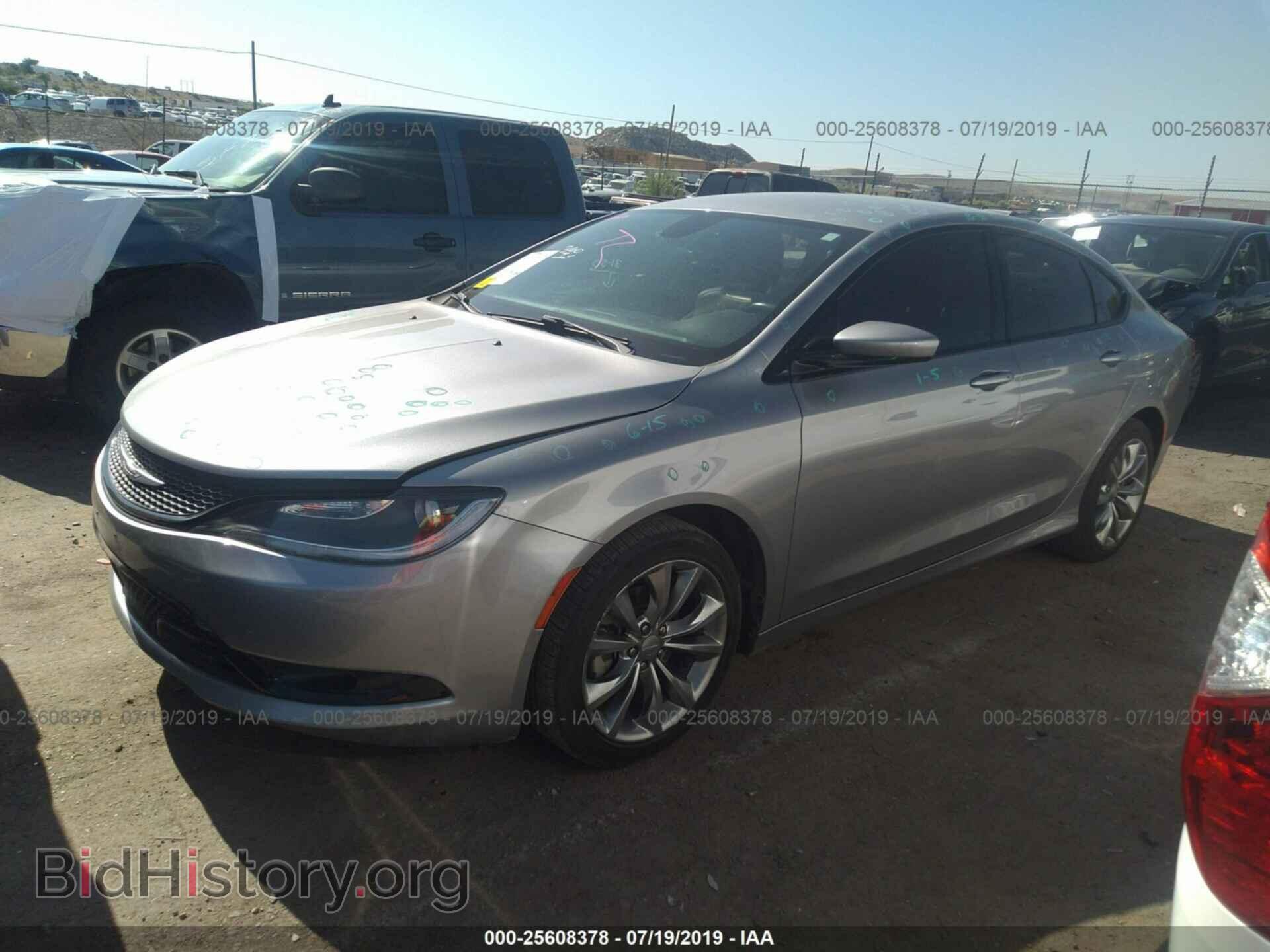 2015 CHRYSLER 200 - VIN: 1C3CCCBB5FN578714 - Фото 2
