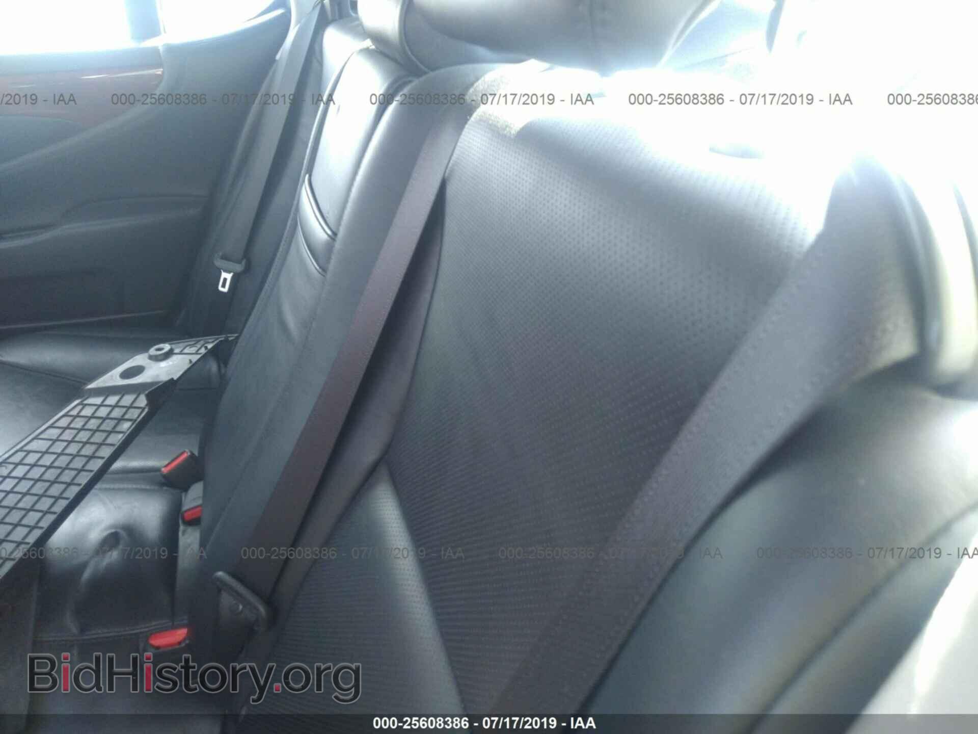 2011 LEXUS LS - VIN: JTHCL5EF0B5012071 - Photo 8