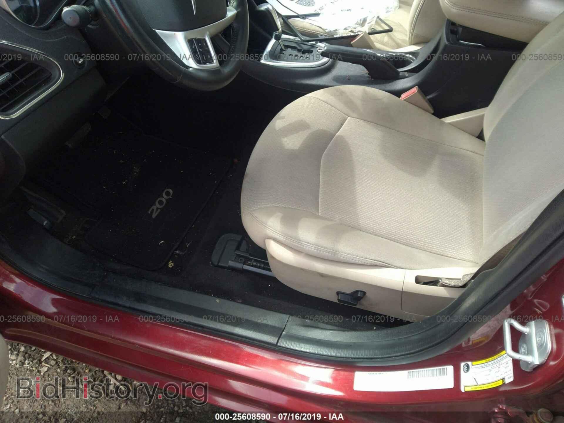 2013 CHRYSLER 200 - VIN: 1C3CCBBB2DN629416 - Photo 5