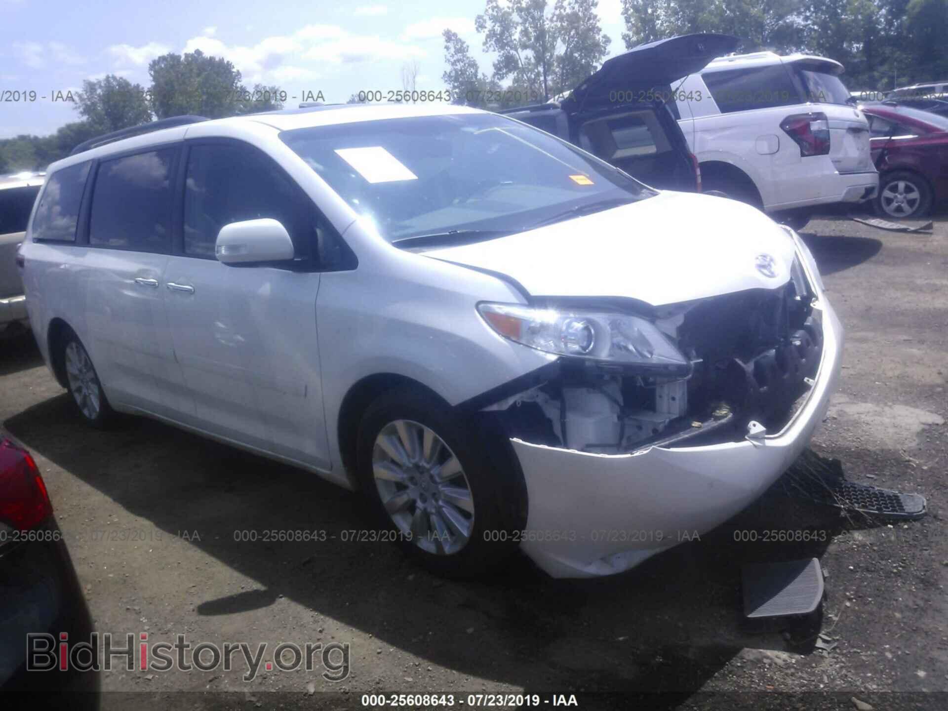 Photo 5TDYK3DC8DS302447 - TOYOTA SIENNA 2013