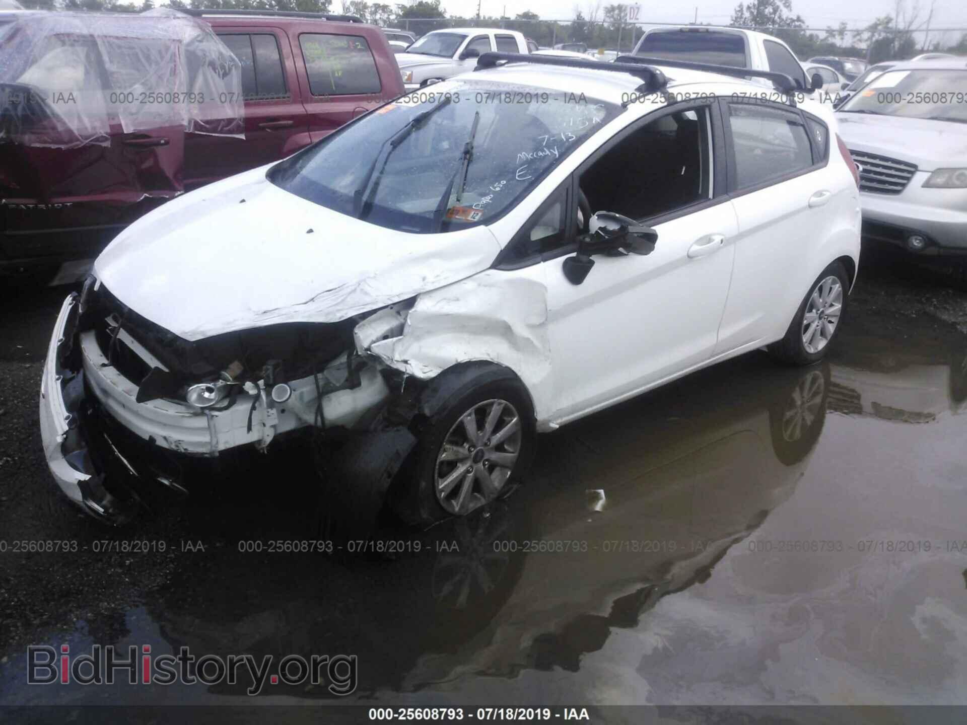 2012 FORD FIESTA - VIN: 3FADP4EJ4CM182587 - Фото 2