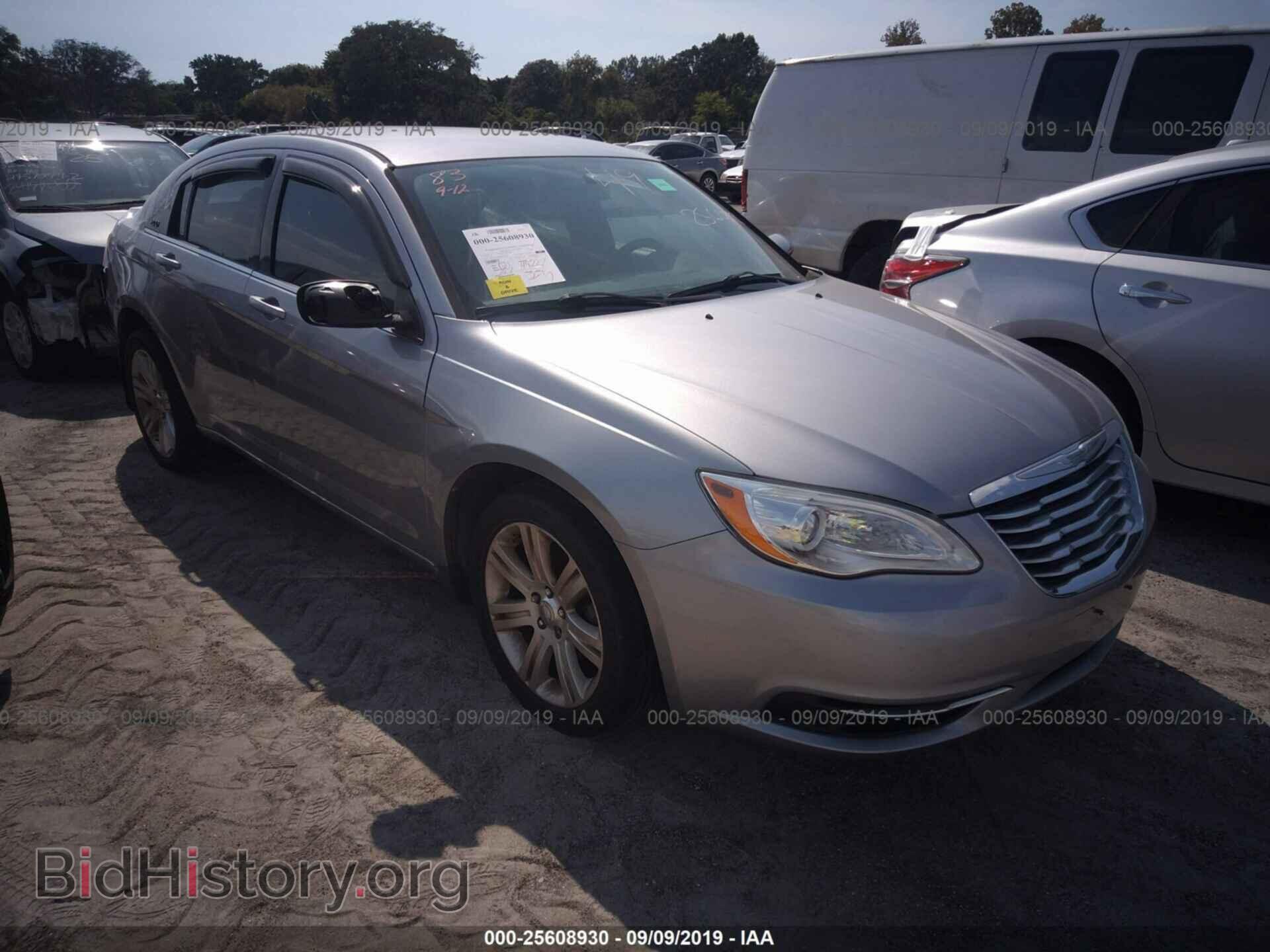 Photo 1C3CCBBB2DN726423 - CHRYSLER 200 2013