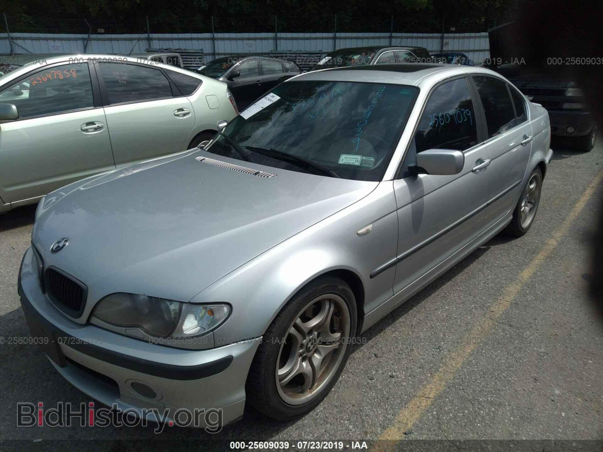 2004 BMW 330 - VIN: WBAEV53484KM06702 - Фото 2