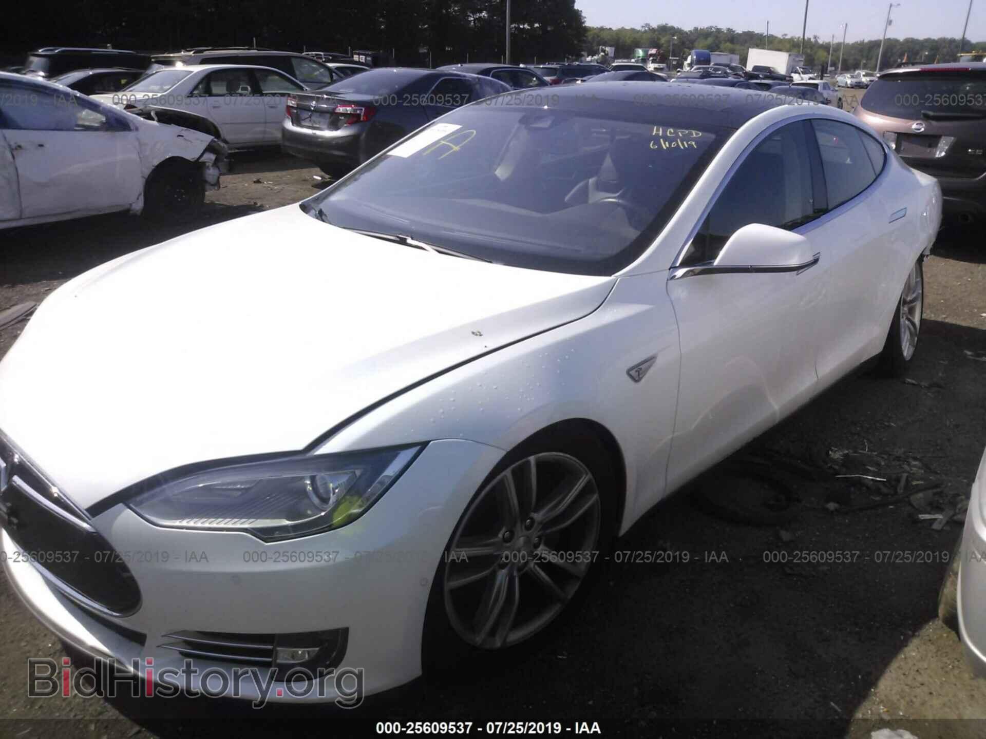 2015 TESLA MODEL S - VIN: 5YJSA1E27FF109670 - Фото 2