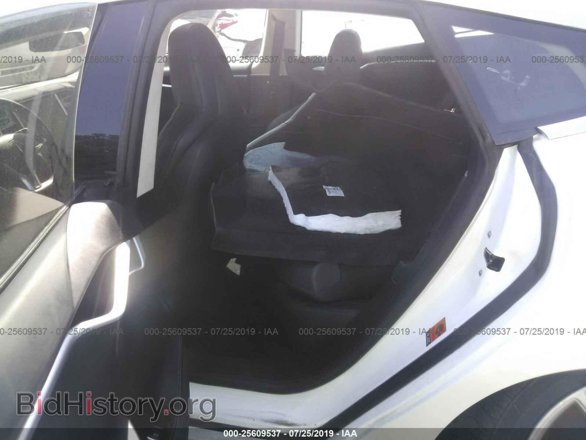 2015 TESLA MODEL S - VIN: 5YJSA1E27FF109670 - Фото 8
