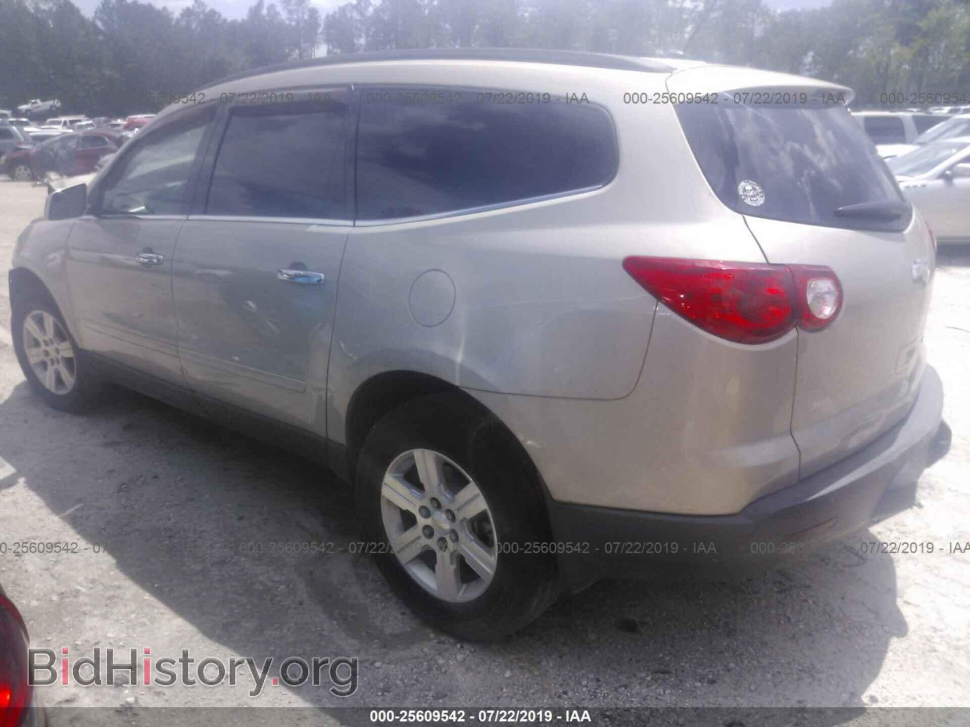 2010 CHEVROLET TRAVERSE - VIN: 1GNLRFED8AJ234262 - Фото 3