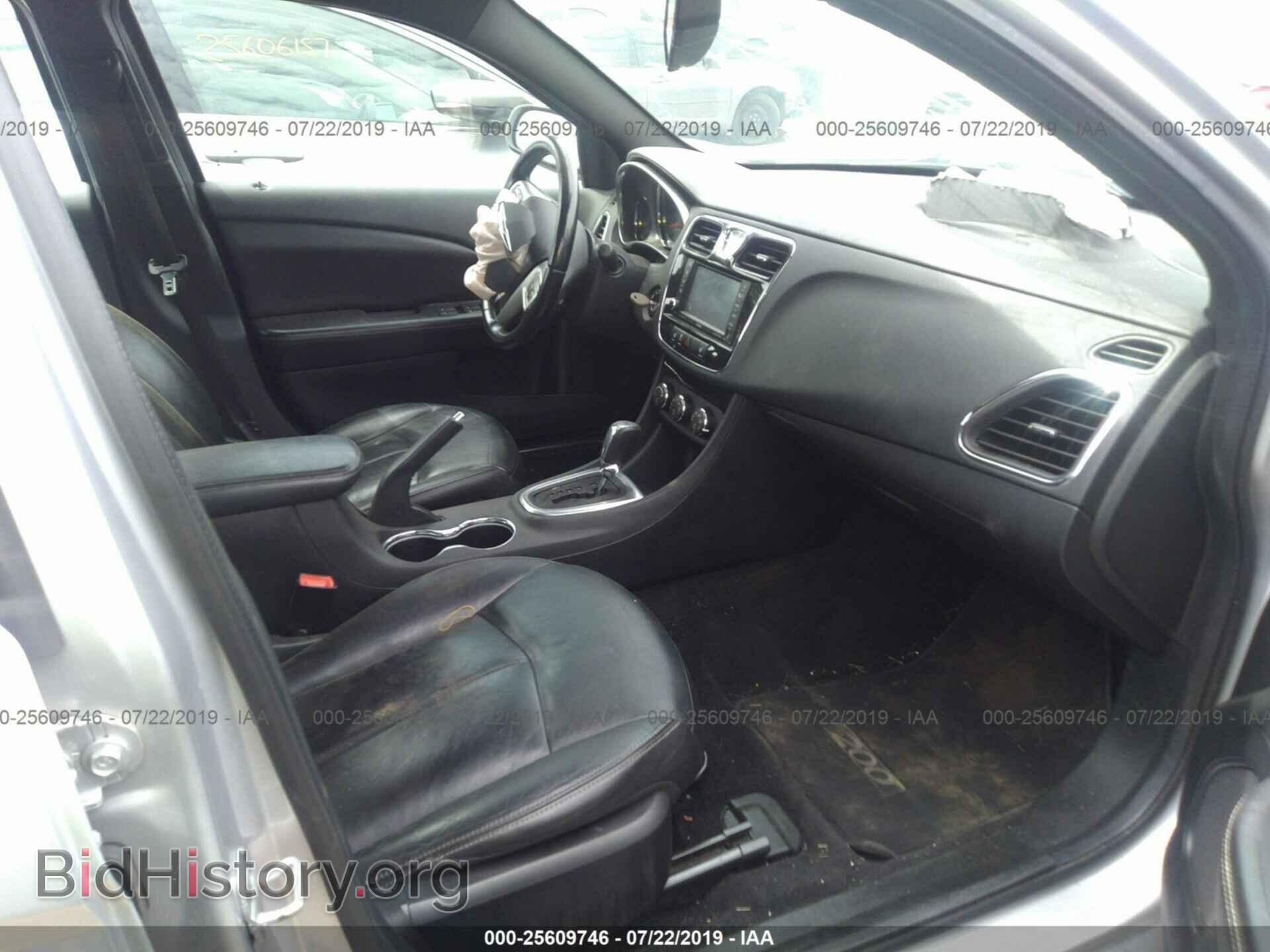 2012 CHRYSLER 200 - VIN: 1C3CCBCG0CN172016 - Фото 5
